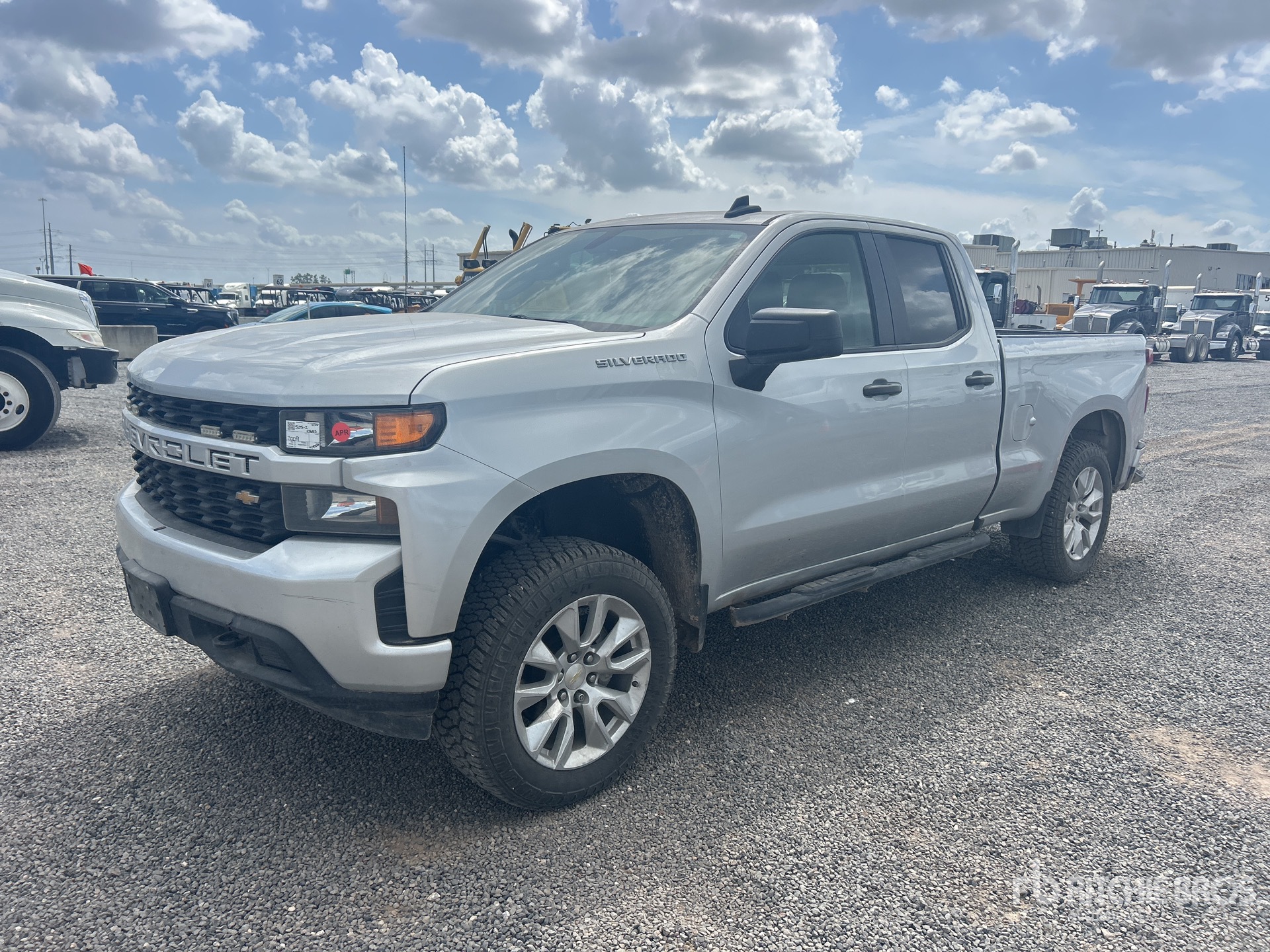 General Appearance with Foto, angolo anteriore sinistro