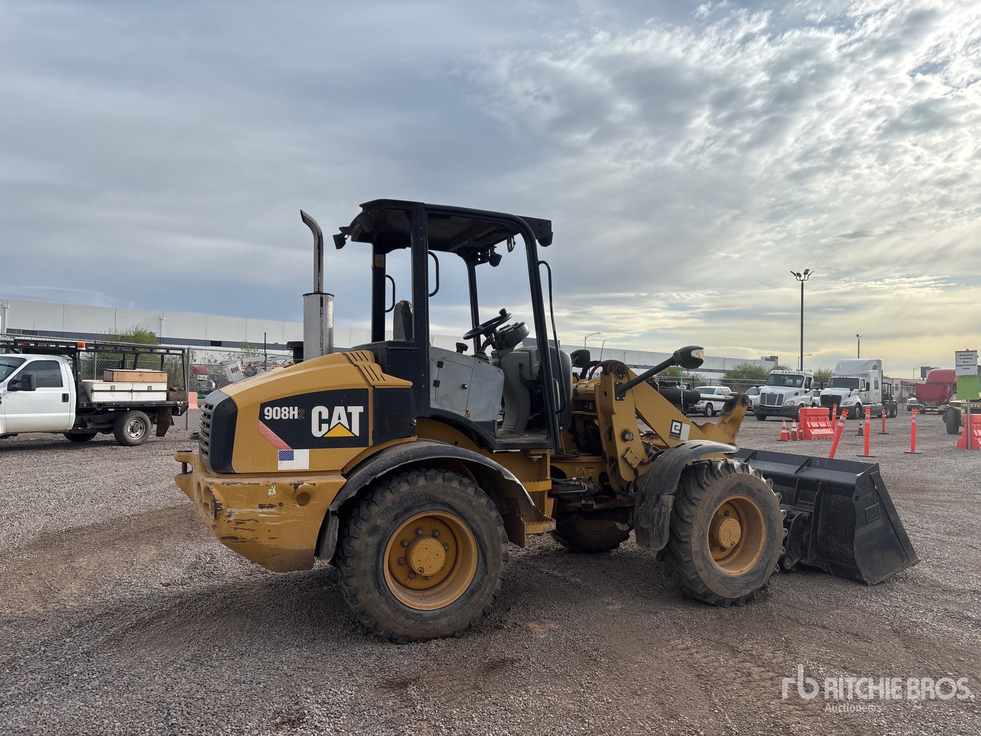 General Appearance with Picture, Right Rear Corner