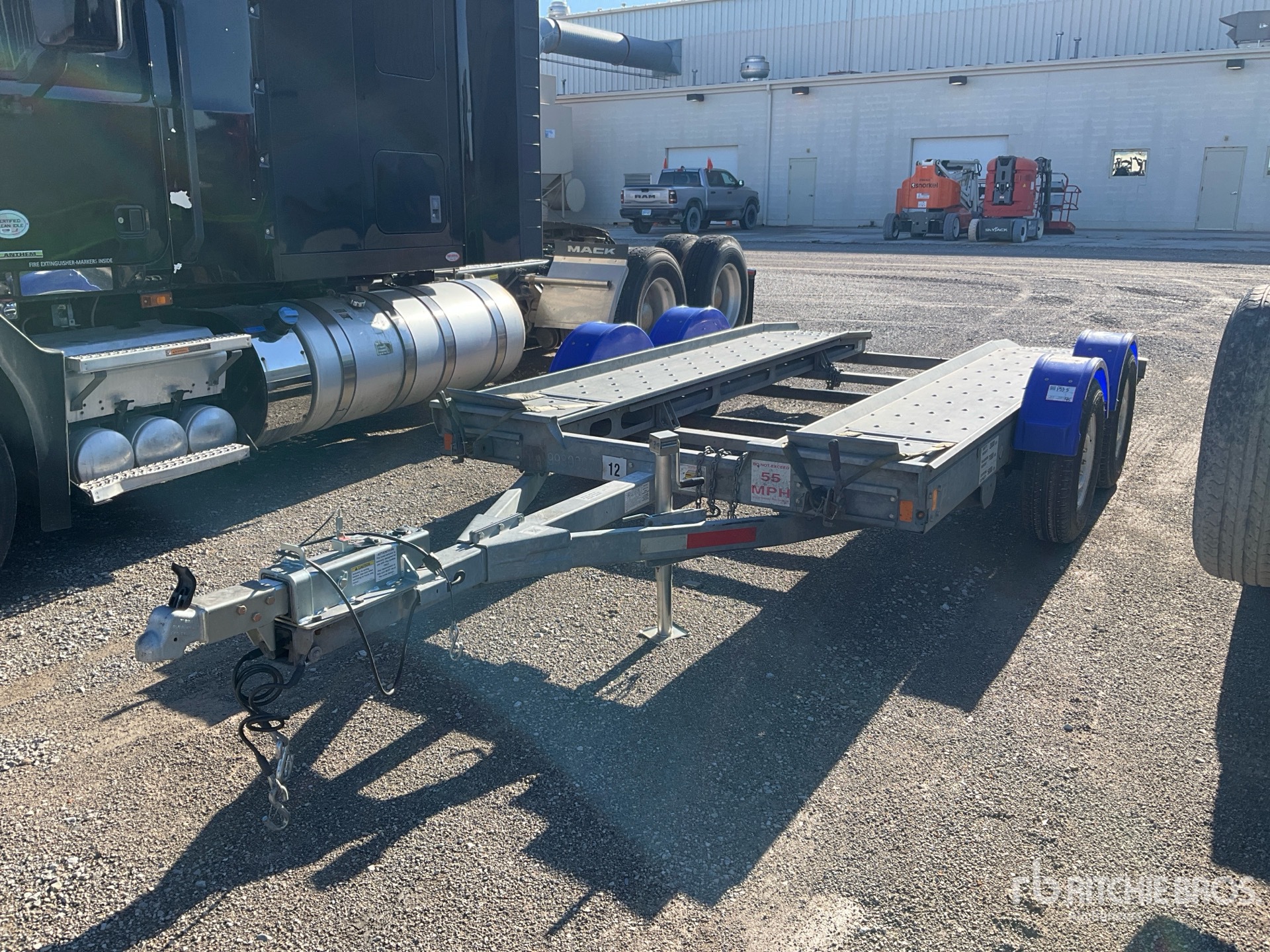 Photo of a 2019 Demco AT7000P