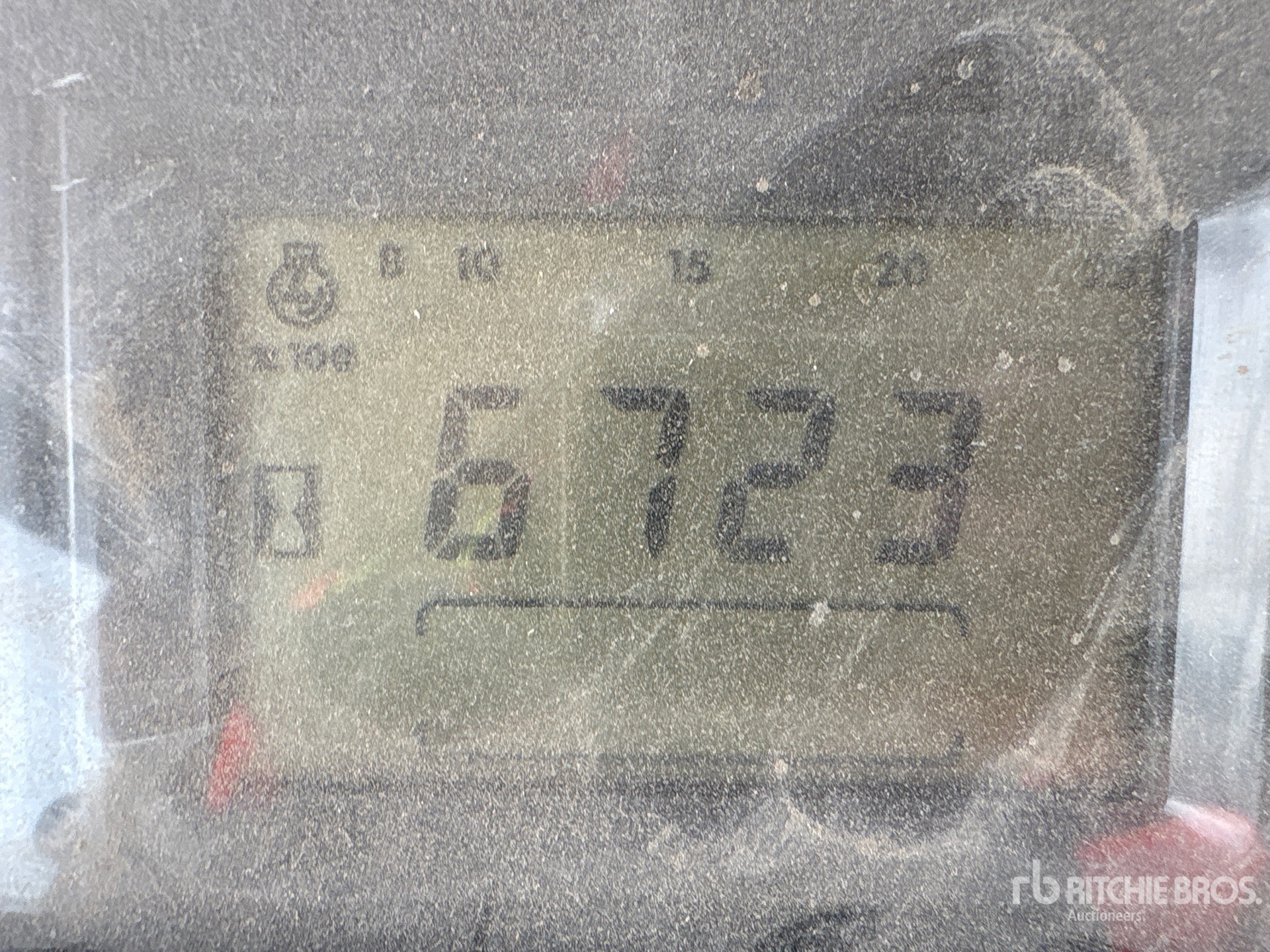 General Appearance with Hour Meter / Odometer