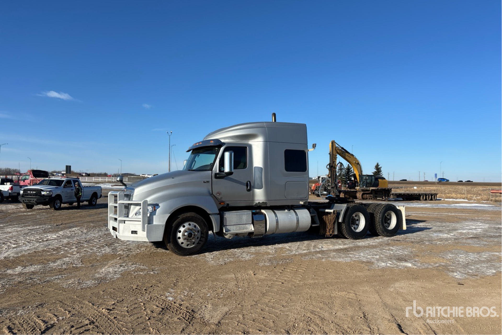 General Appearance with Picture, Left Front Corner