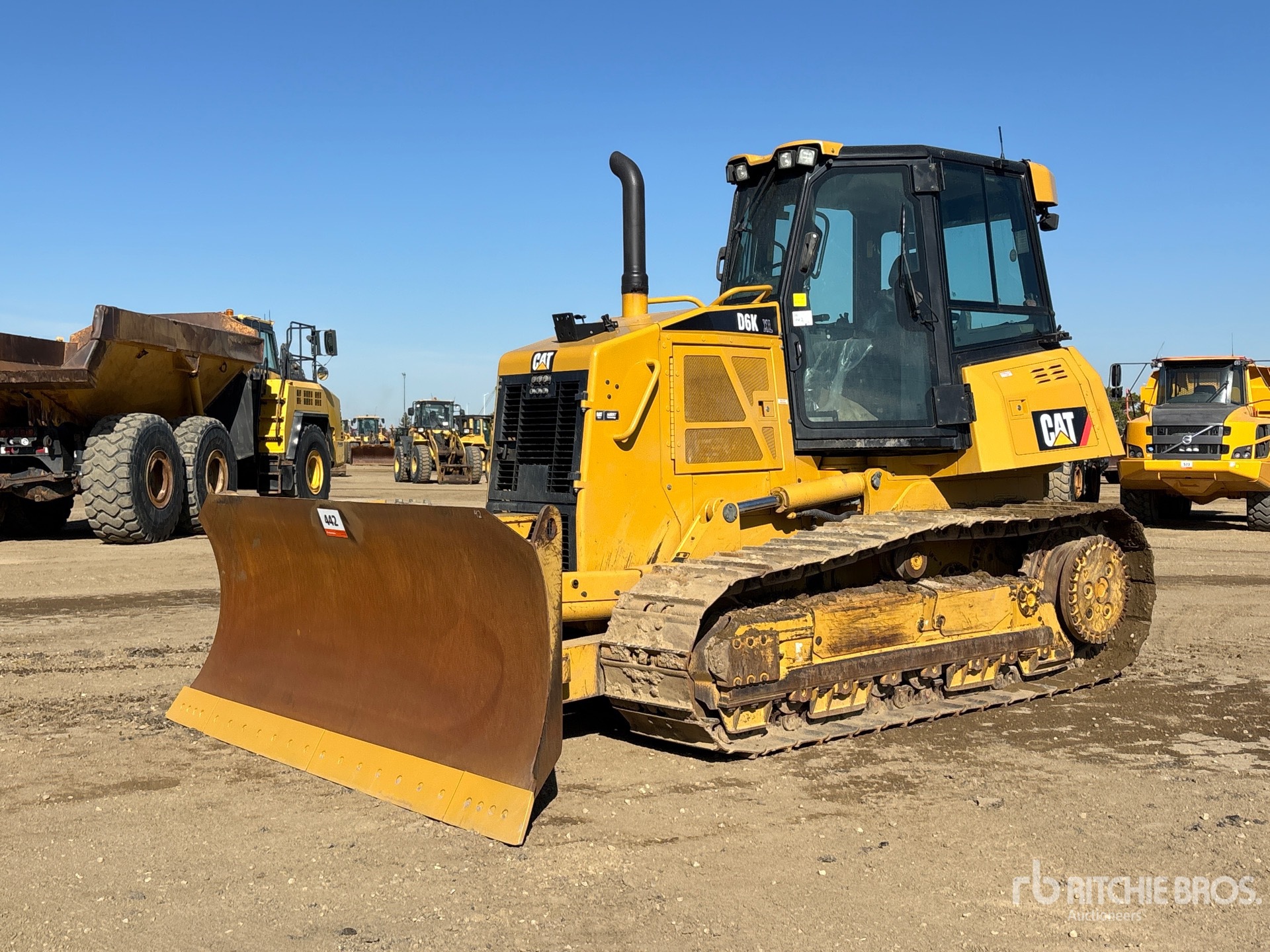 Photo of a 2012 Caterpillar D6K XL