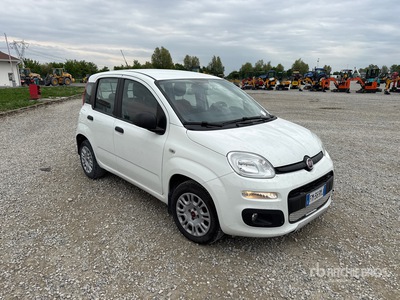 General Appearance with Foto, angolo anteriore destro