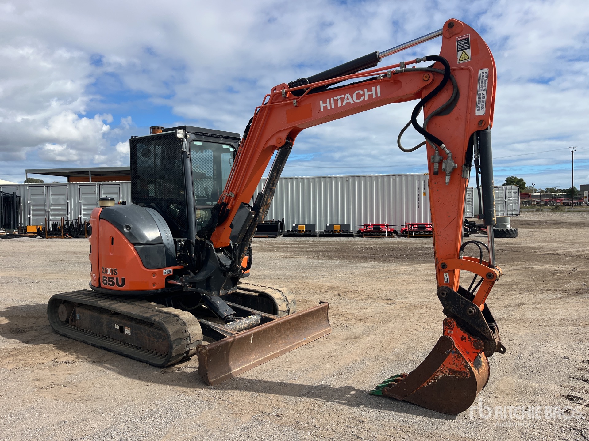 Aspect général with Image, coin avant droit