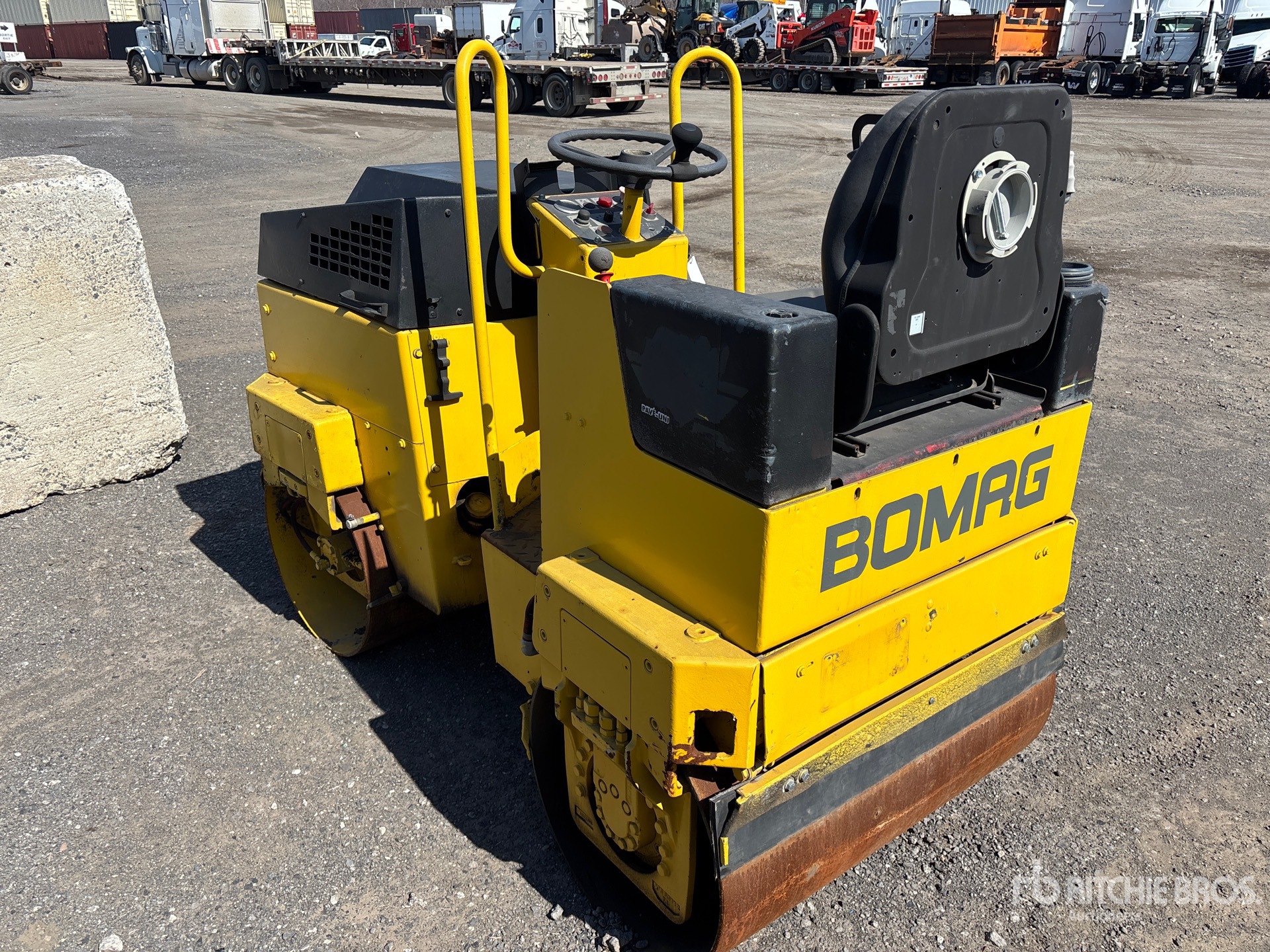 General Appearance with Imagen: esquina trasera izquierda