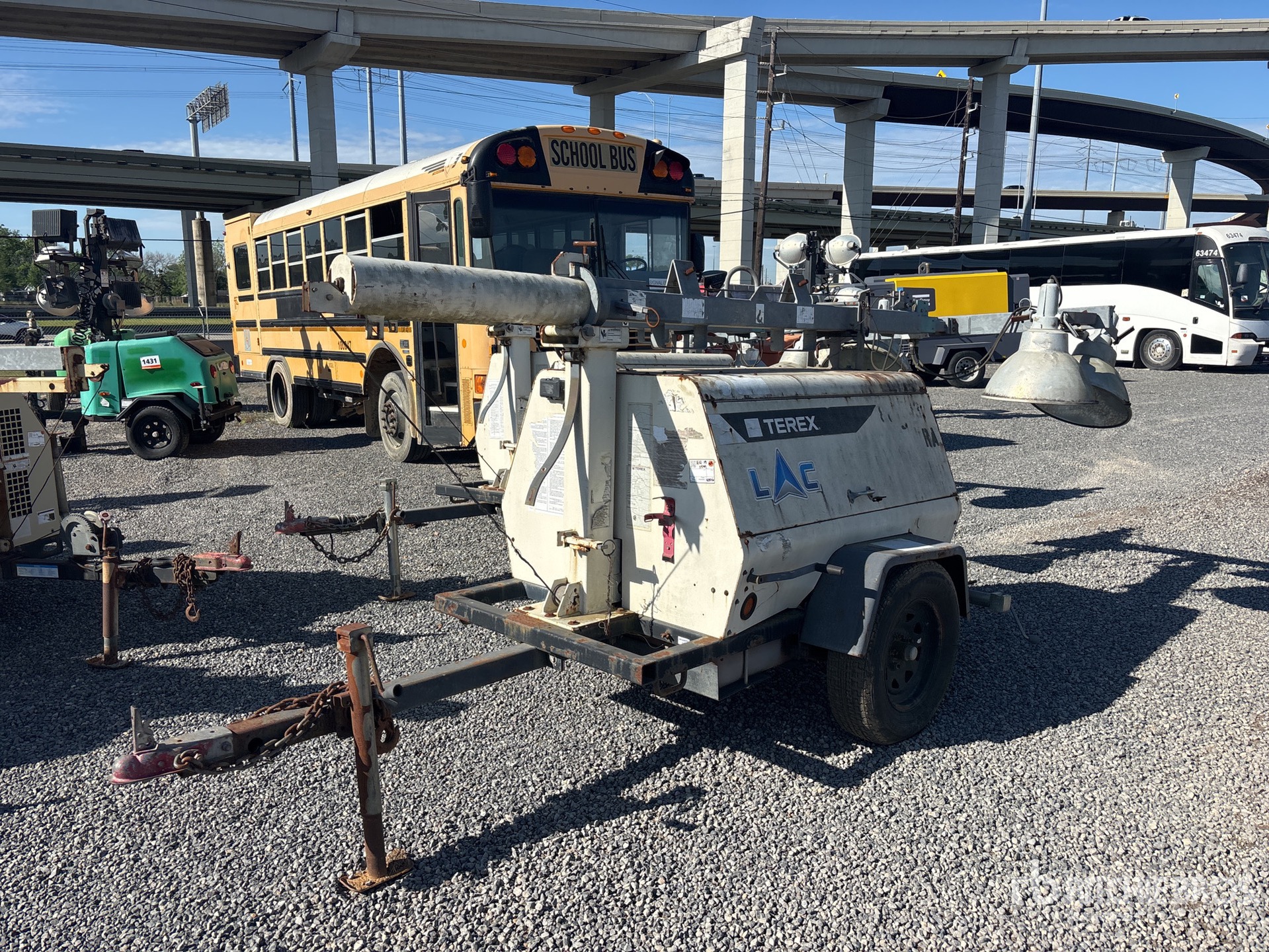 General Appearance with Featured Photo