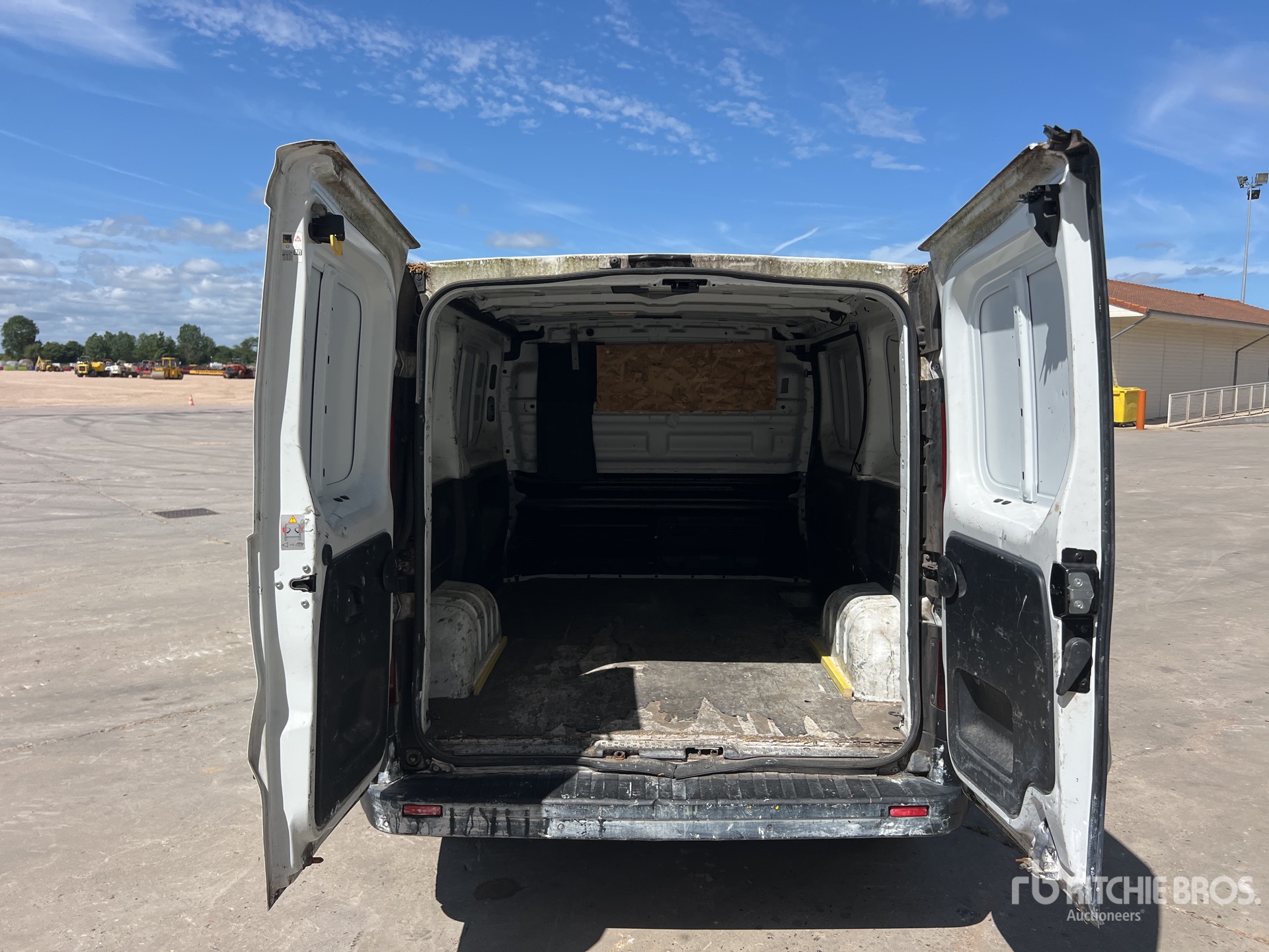 Photo of a 2017 Renault TRAFIC