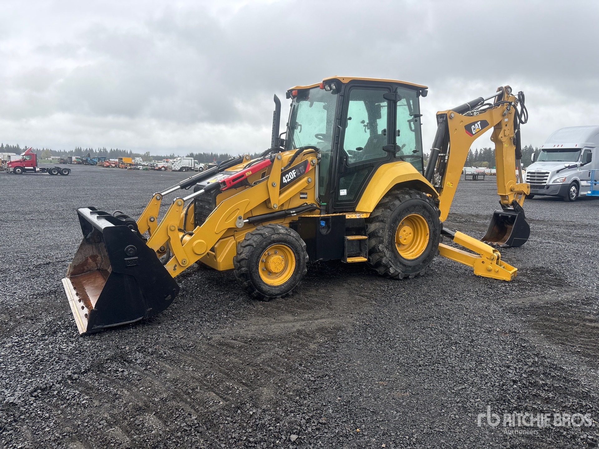 General Appearance with Picture, Left Front Corner