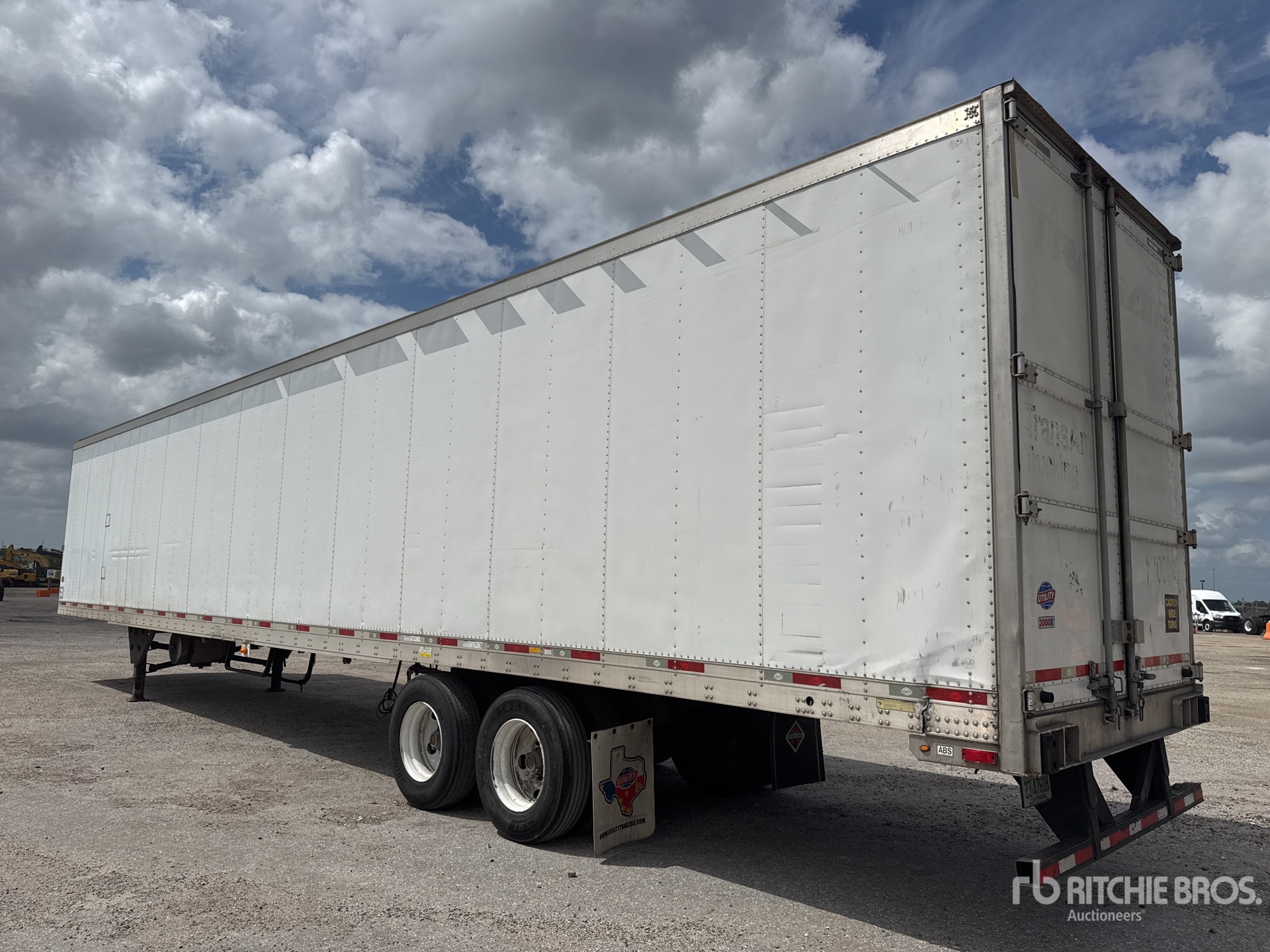 General Appearance with Imagen: esquina trasera izquierda