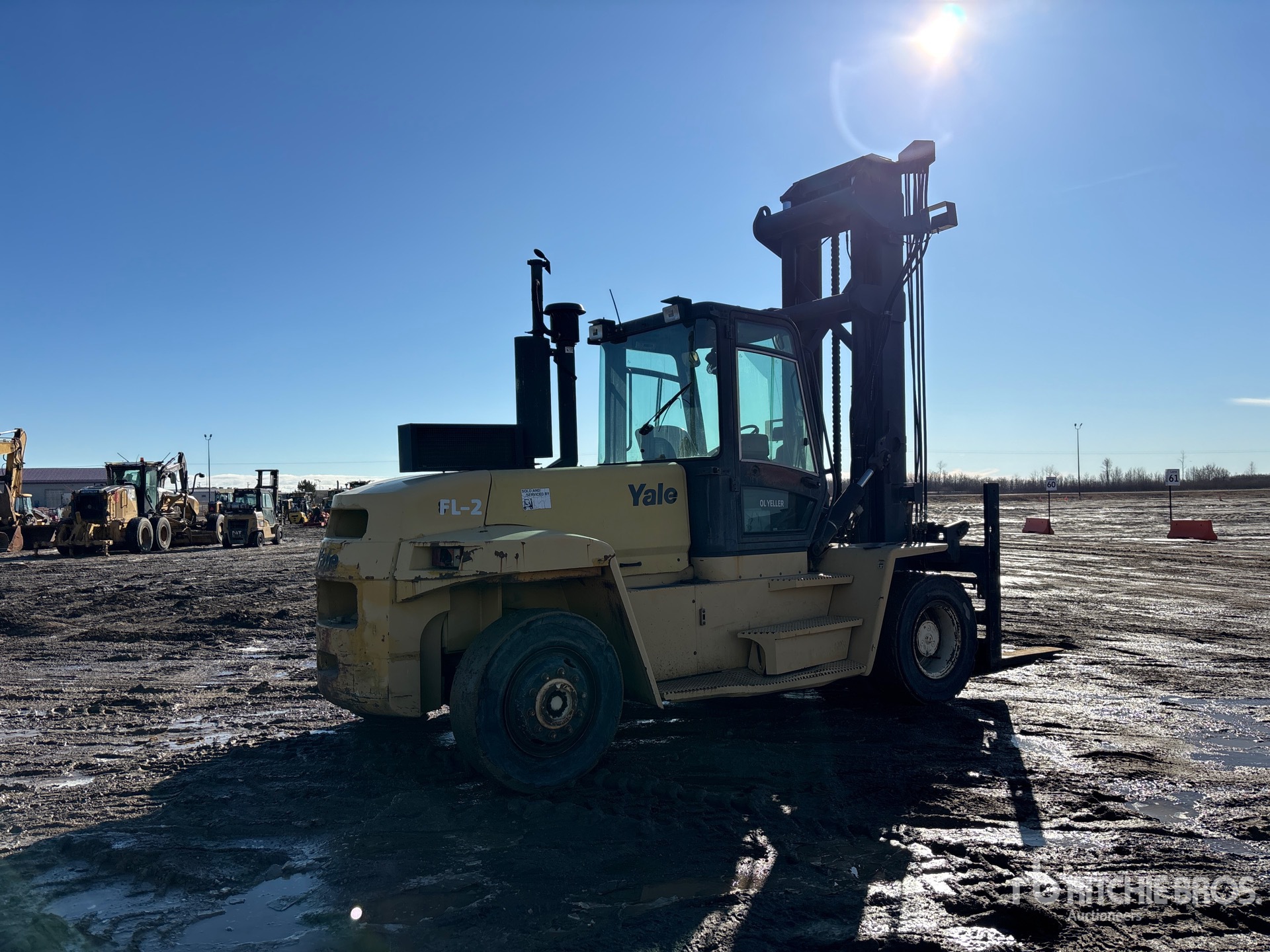 General Appearance with Imagen: esquina trasera derecha