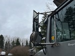 Cab with Mirrors