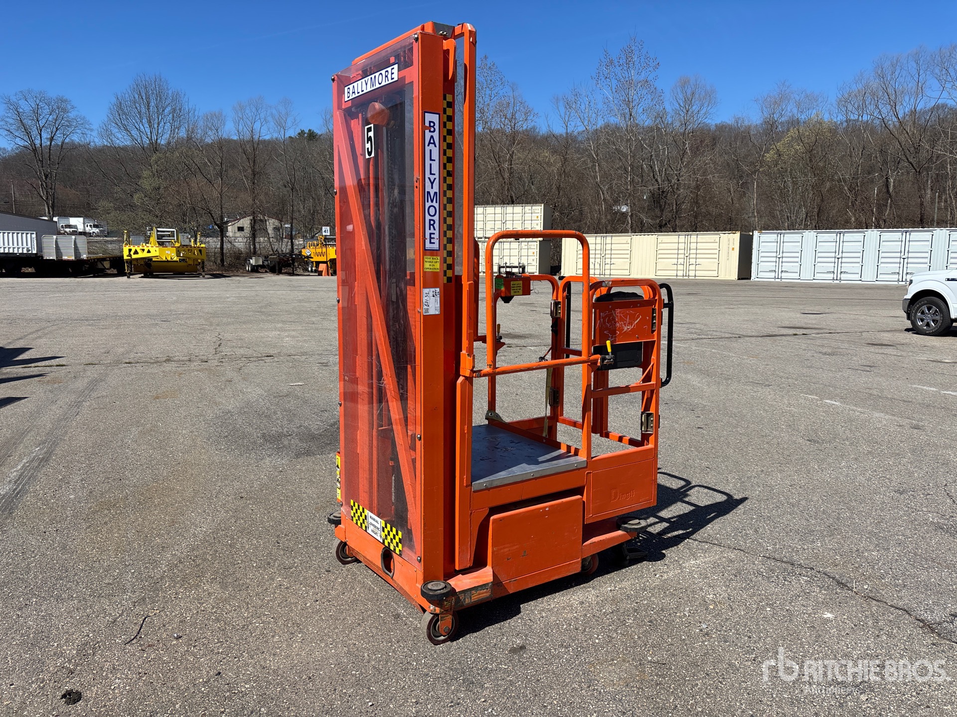 General Appearance with Picture, Left Front Corner