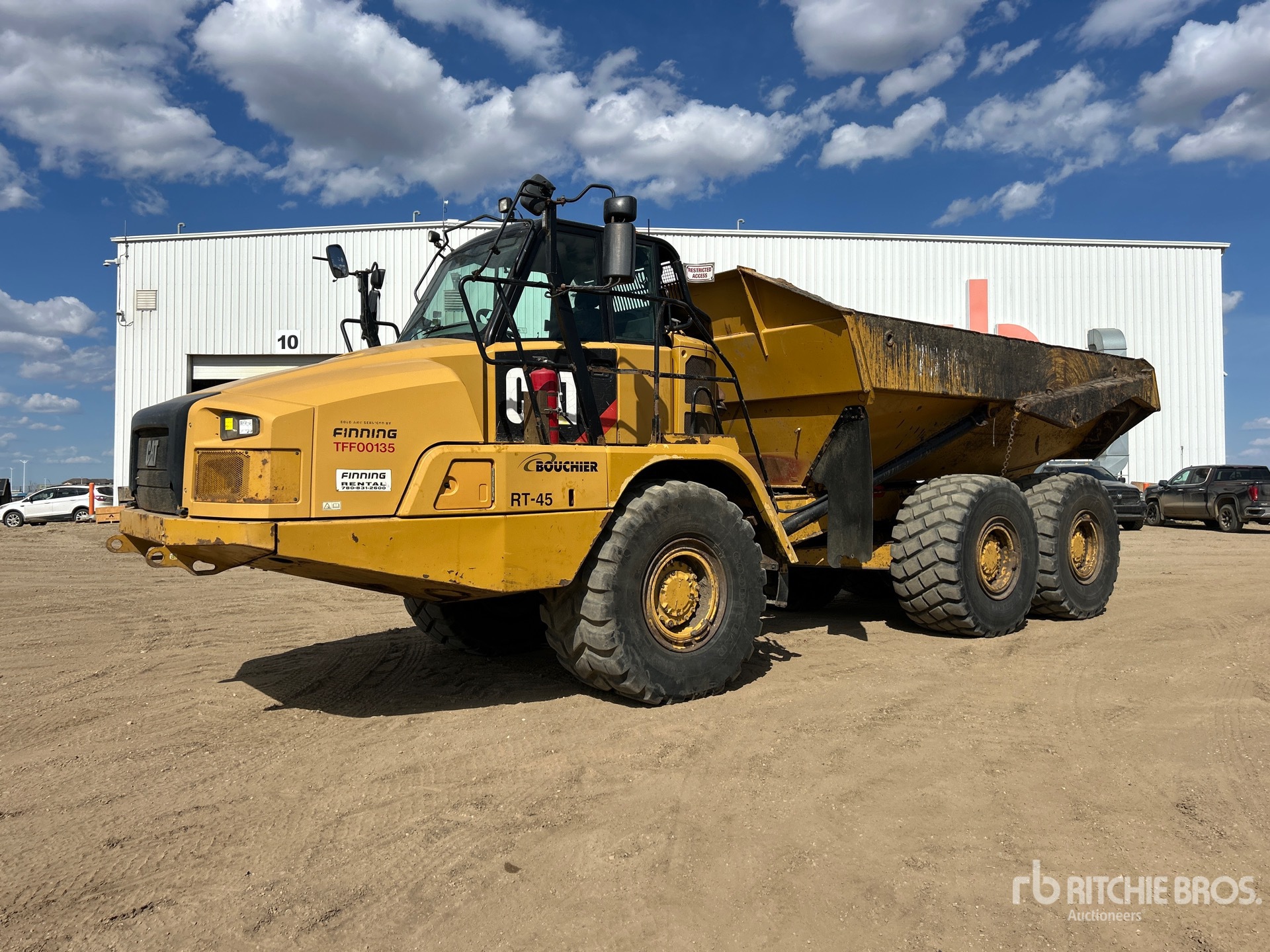 Photo of a 2014 Caterpillar 730C