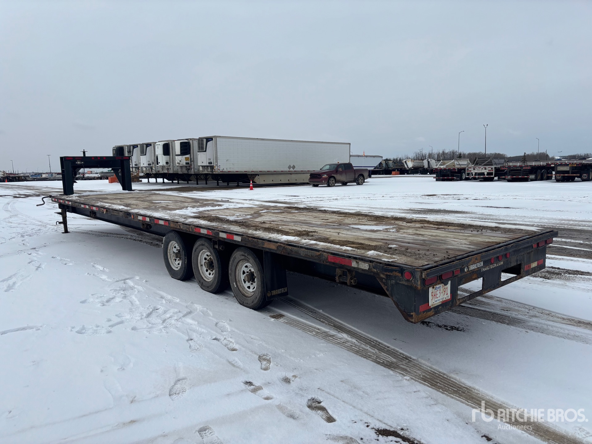 General Appearance with Imagen: esquina trasera izquierda