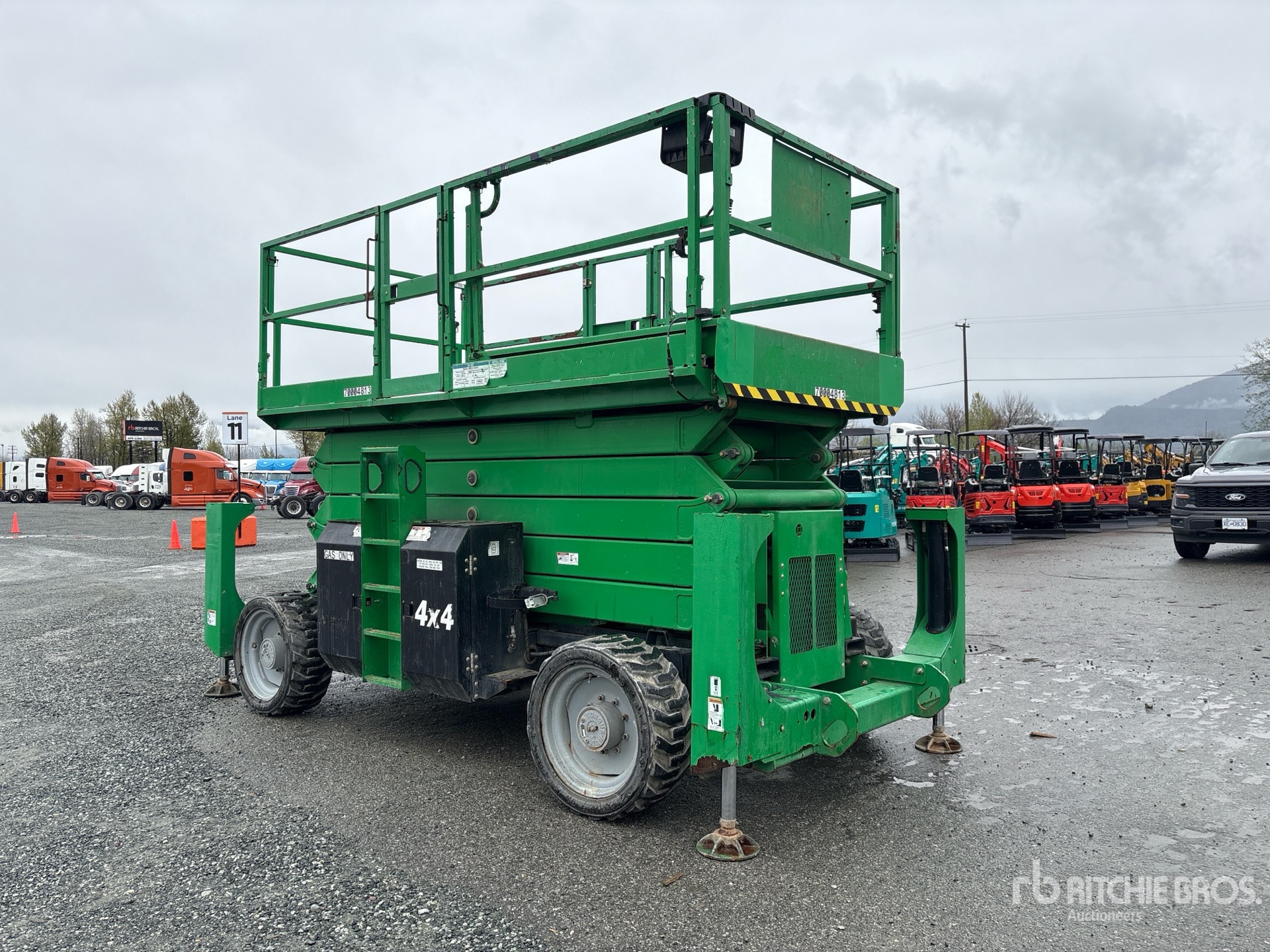 General Appearance with Picture, Left Rear Corner