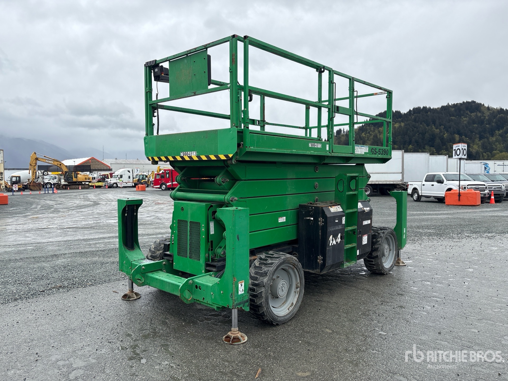 General Appearance with Picture, Right Rear Corner