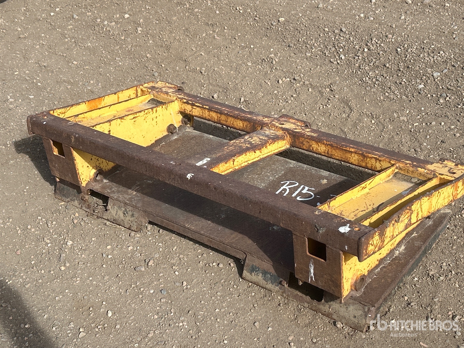 General Appearance with Bild, Ecke hinten rechts