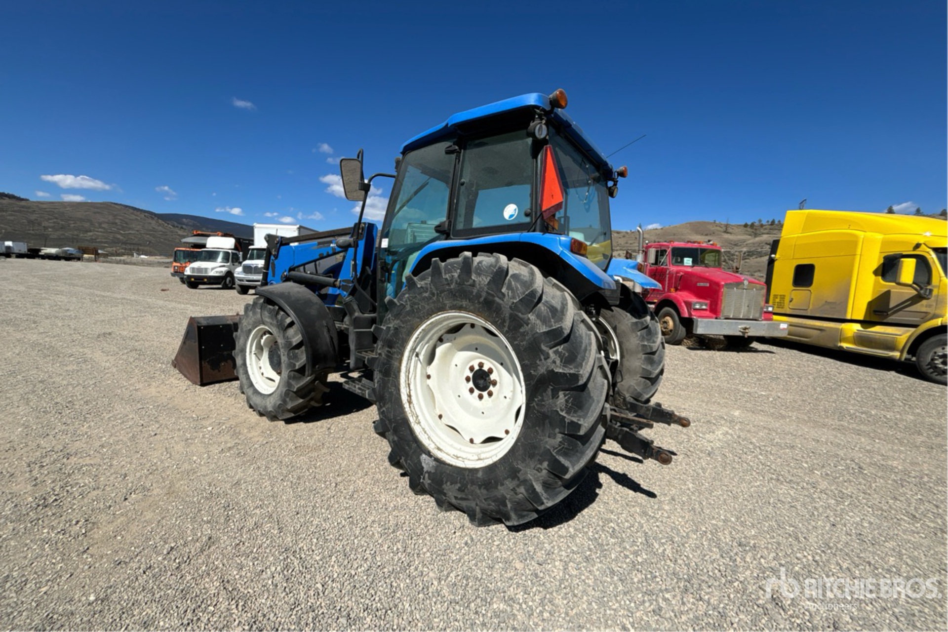 General Appearance with Picture, Left Rear Corner