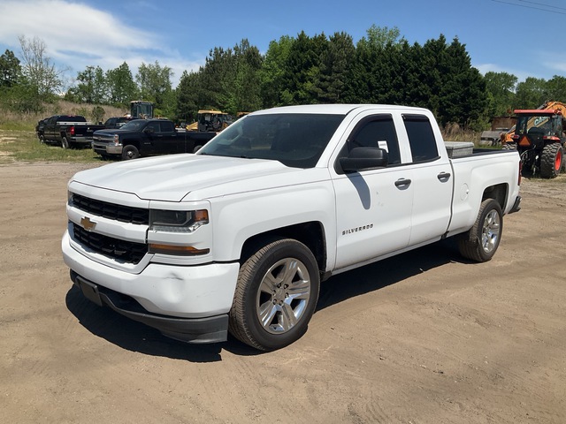 2018 Chevrolet Silverado 1500 4x2 Crew Cab Pickup