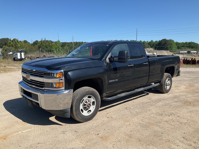 2015 Chevrolet 2500HD 4x2 Crew Cab Pickup