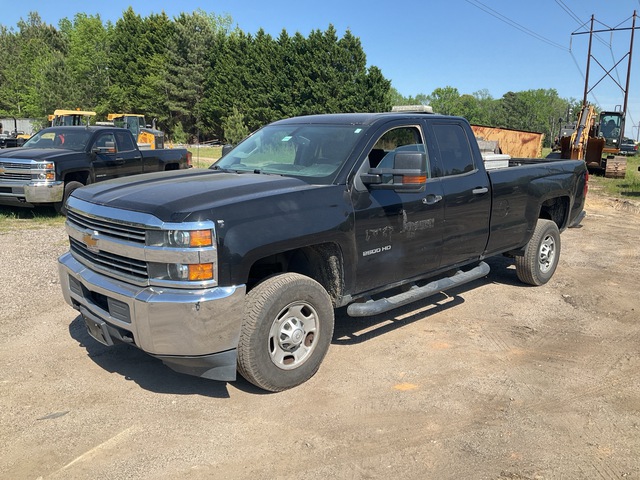2016 Chevrolet 2500HD 4x2 Crew Cab Pickup