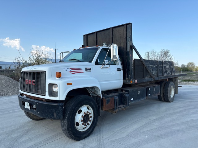 1997 GMC C7500 4x2 Flatbed Truck