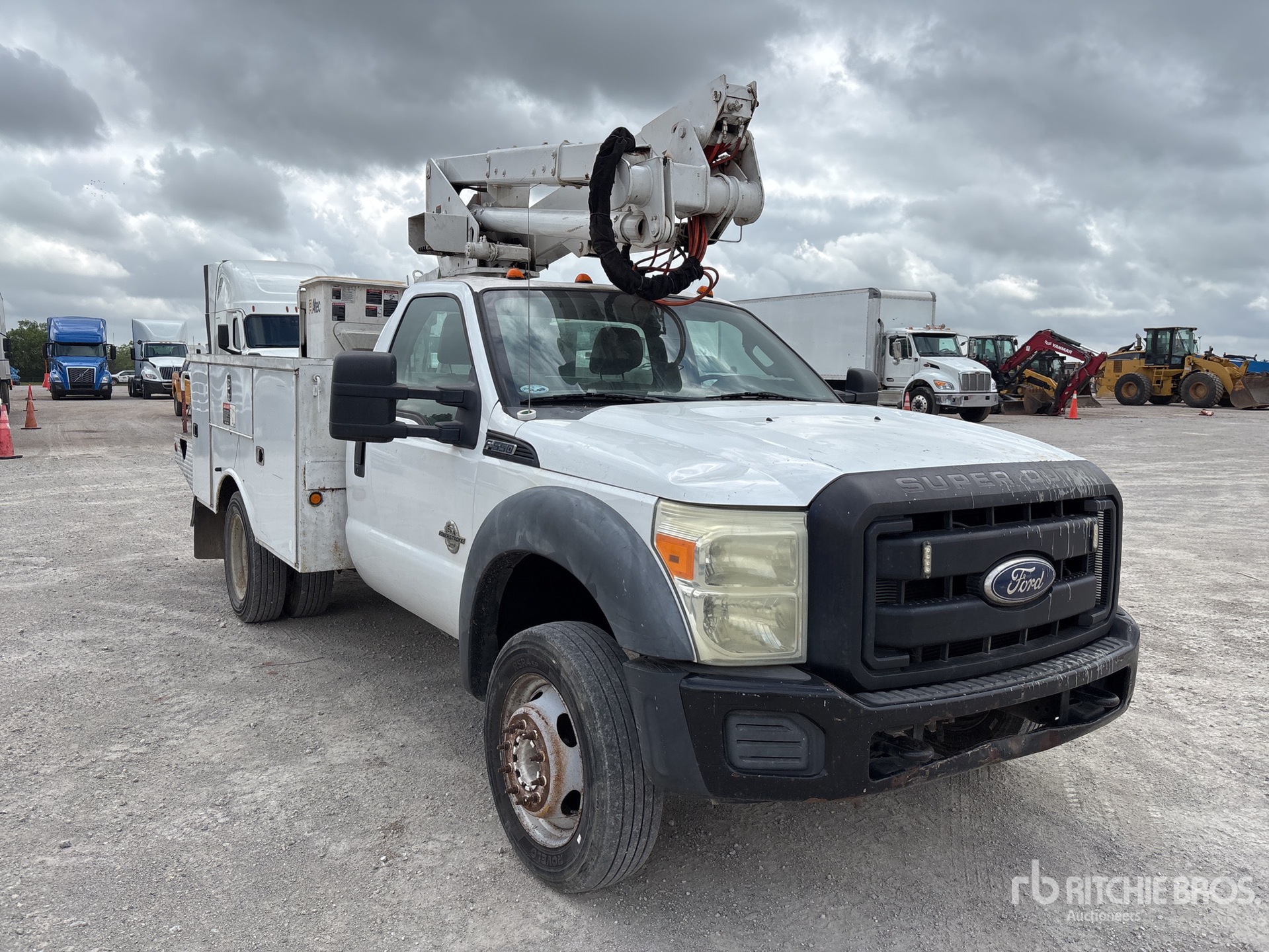 General Appearance with Picture, Right Front Corner