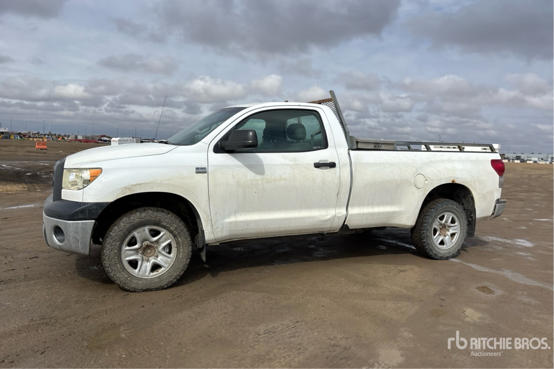 General Appearance with Image, coin avant gauche