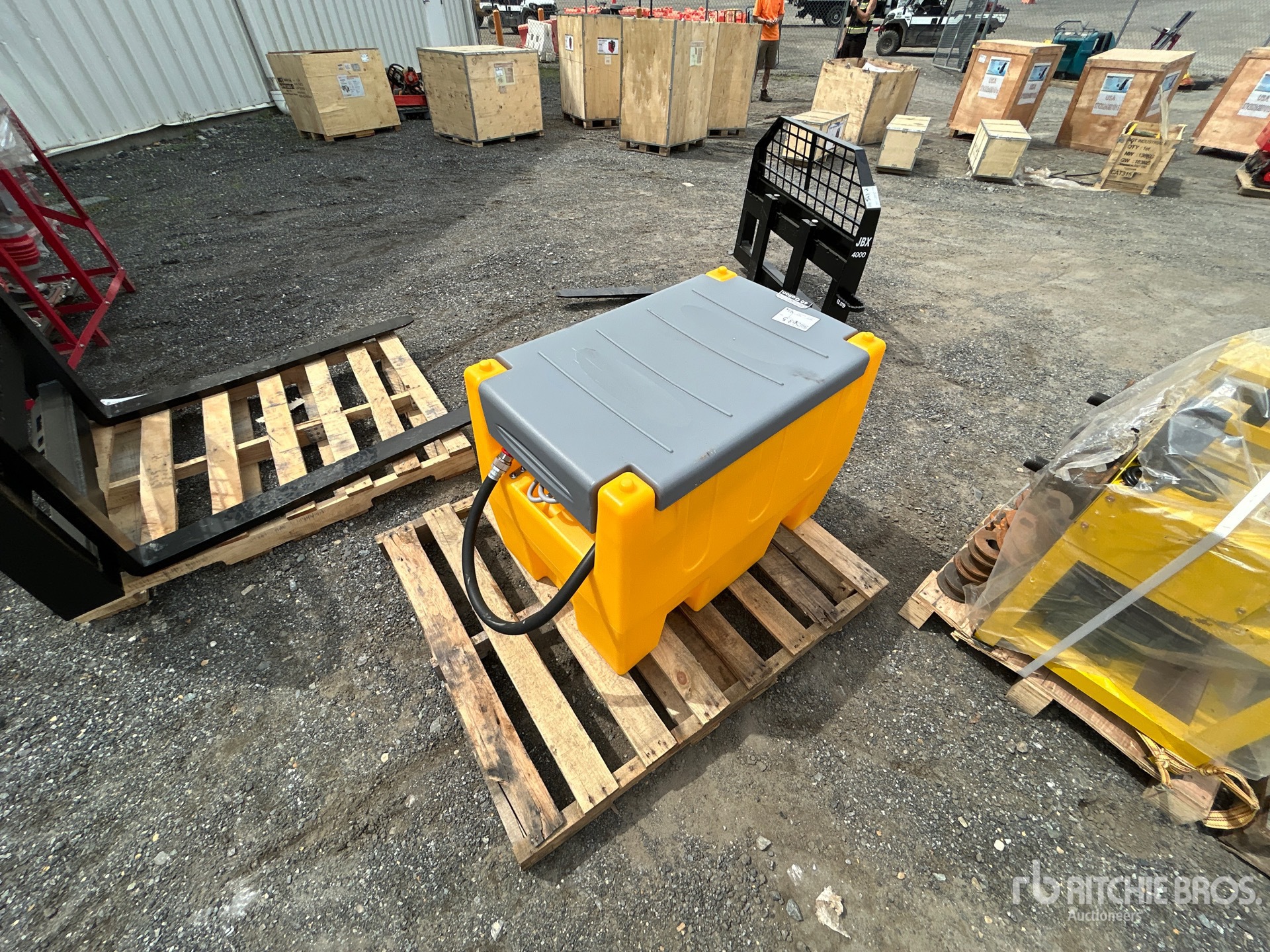 Aspect général with Image, coin arrière droit