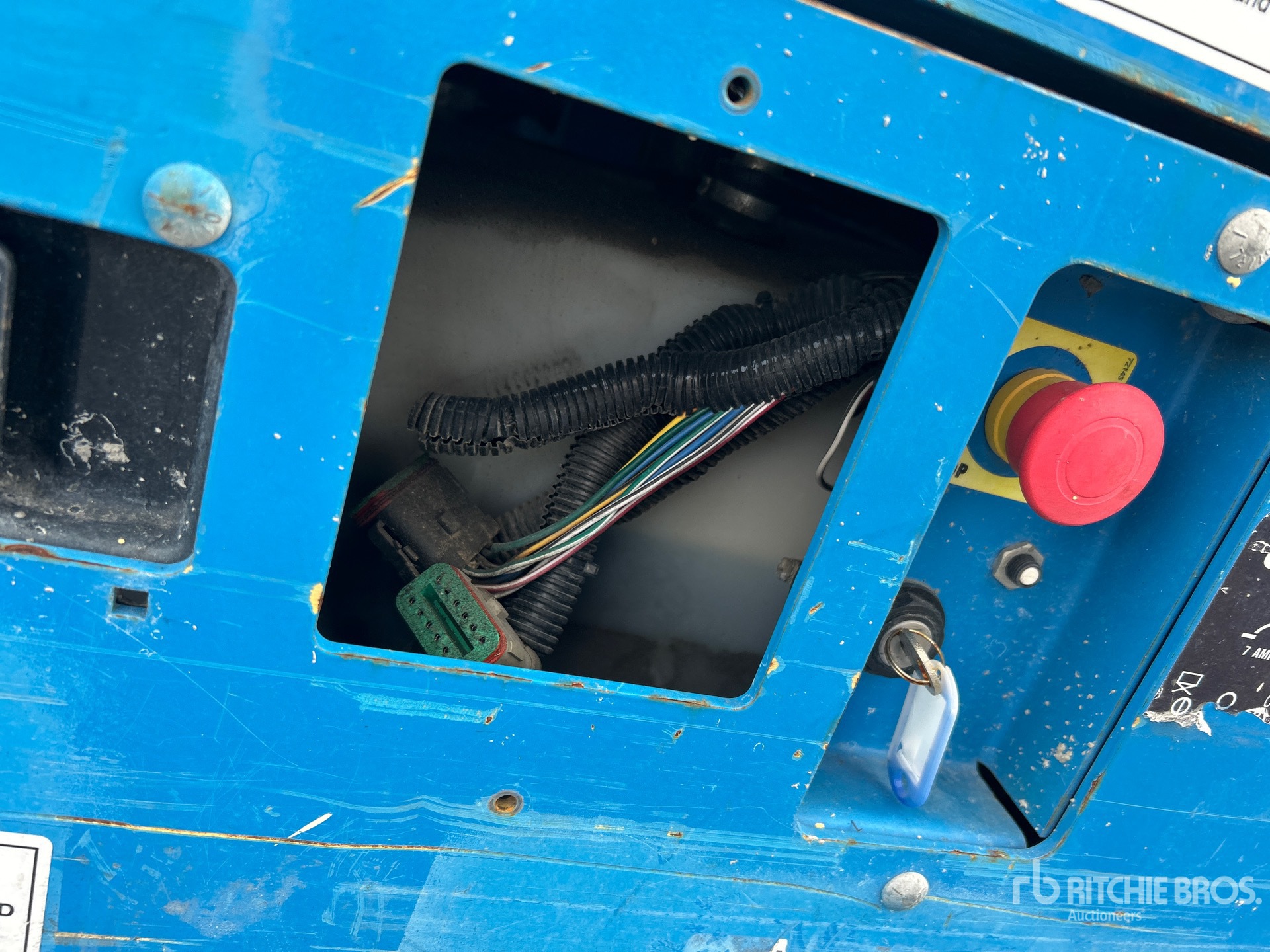 General Appearance with Horímetro / Odómetro