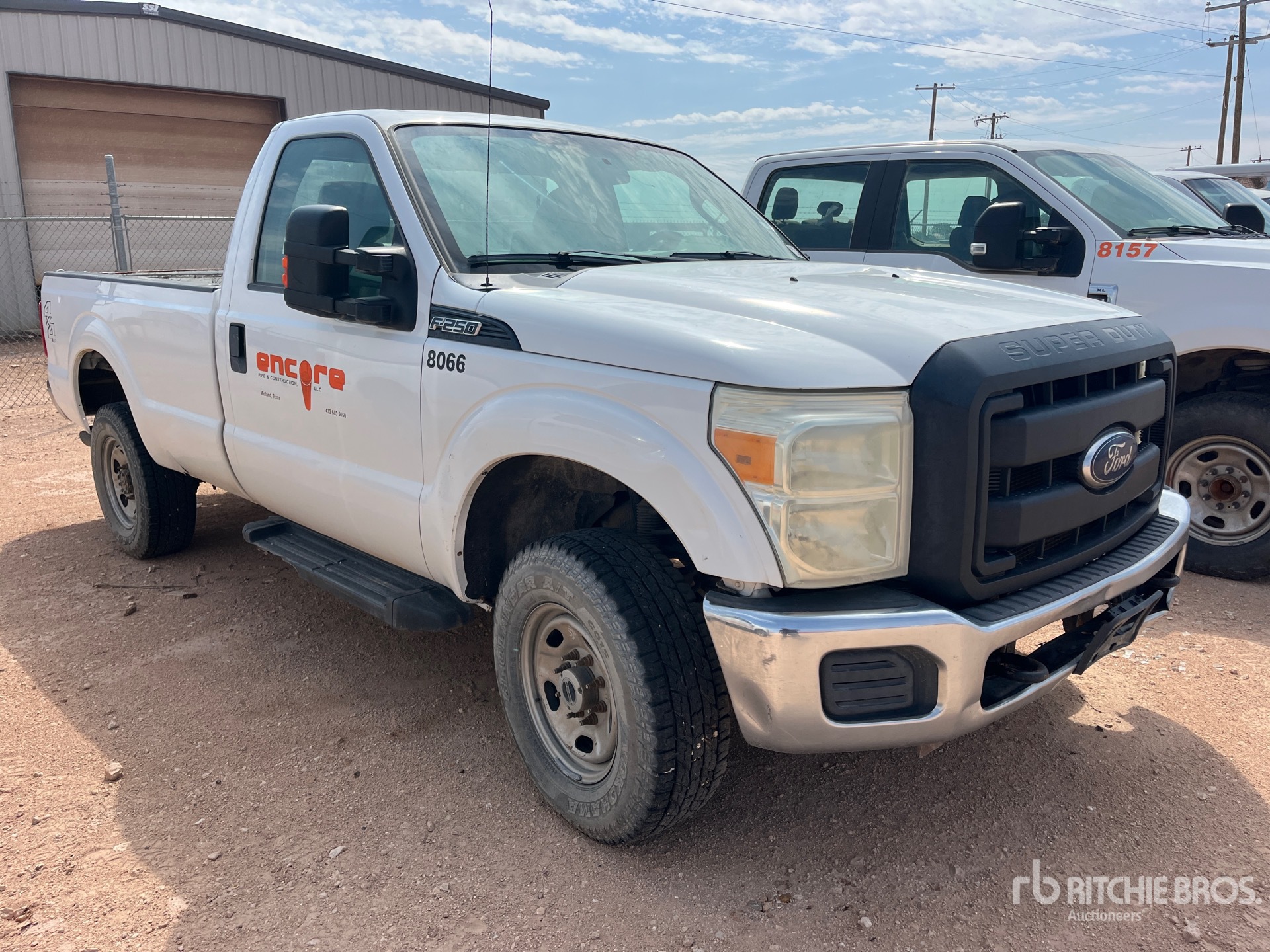 General Appearance with Picture, Right Front Corner