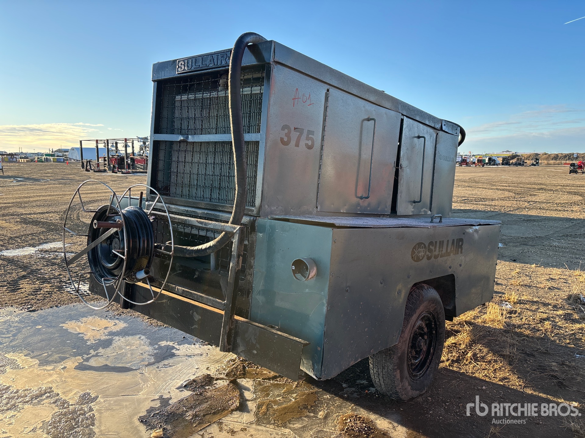 General Appearance with Imagen: esquina trasera derecha