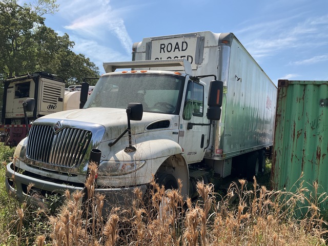 2009 International 4400 6x4 Refrigerated Truck