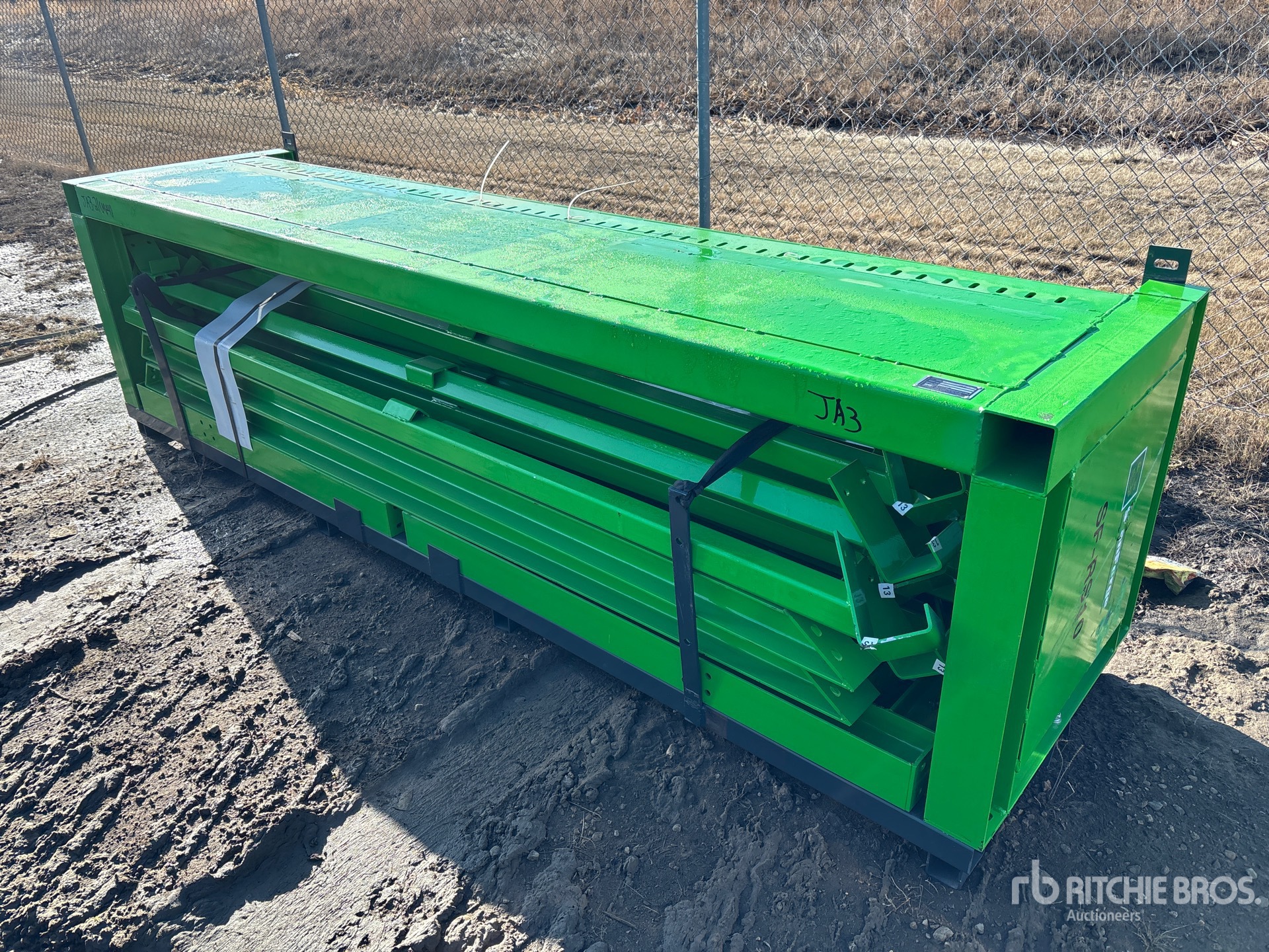 General Appearance with Bild, Ecke vorne links