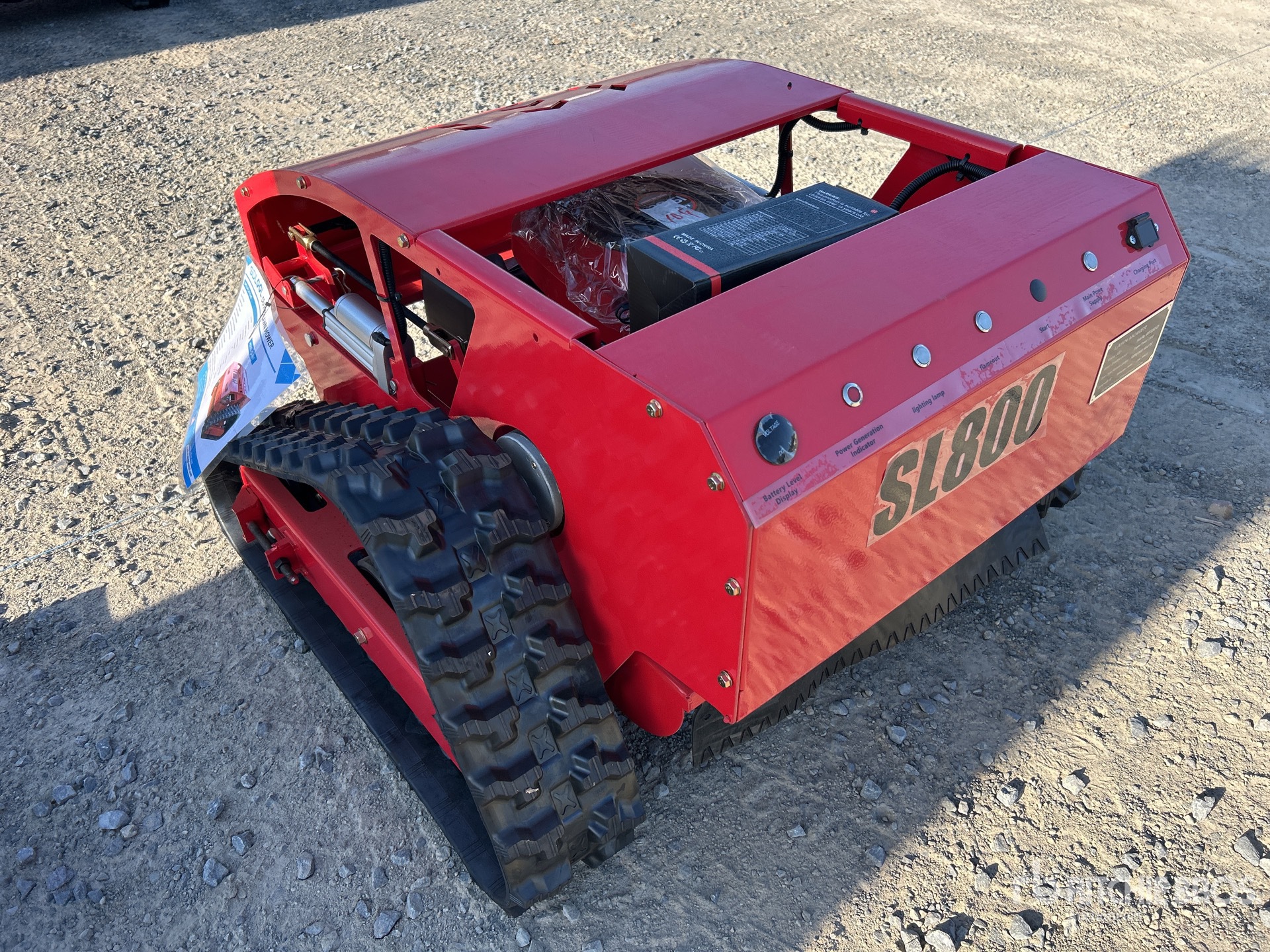 General Appearance with Foto, angolo posteriore sinistro