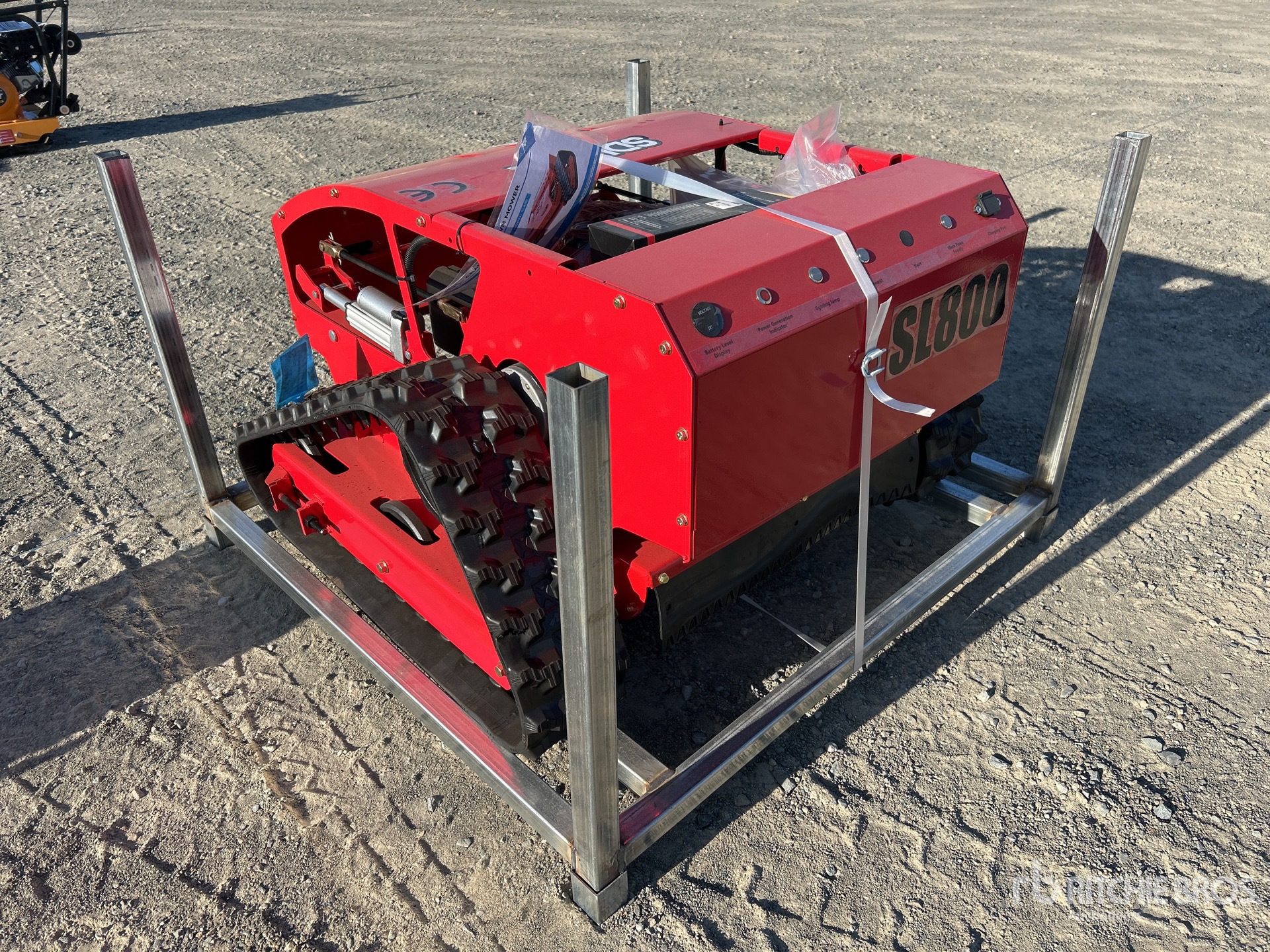 General Appearance with Foto, angolo posteriore sinistro