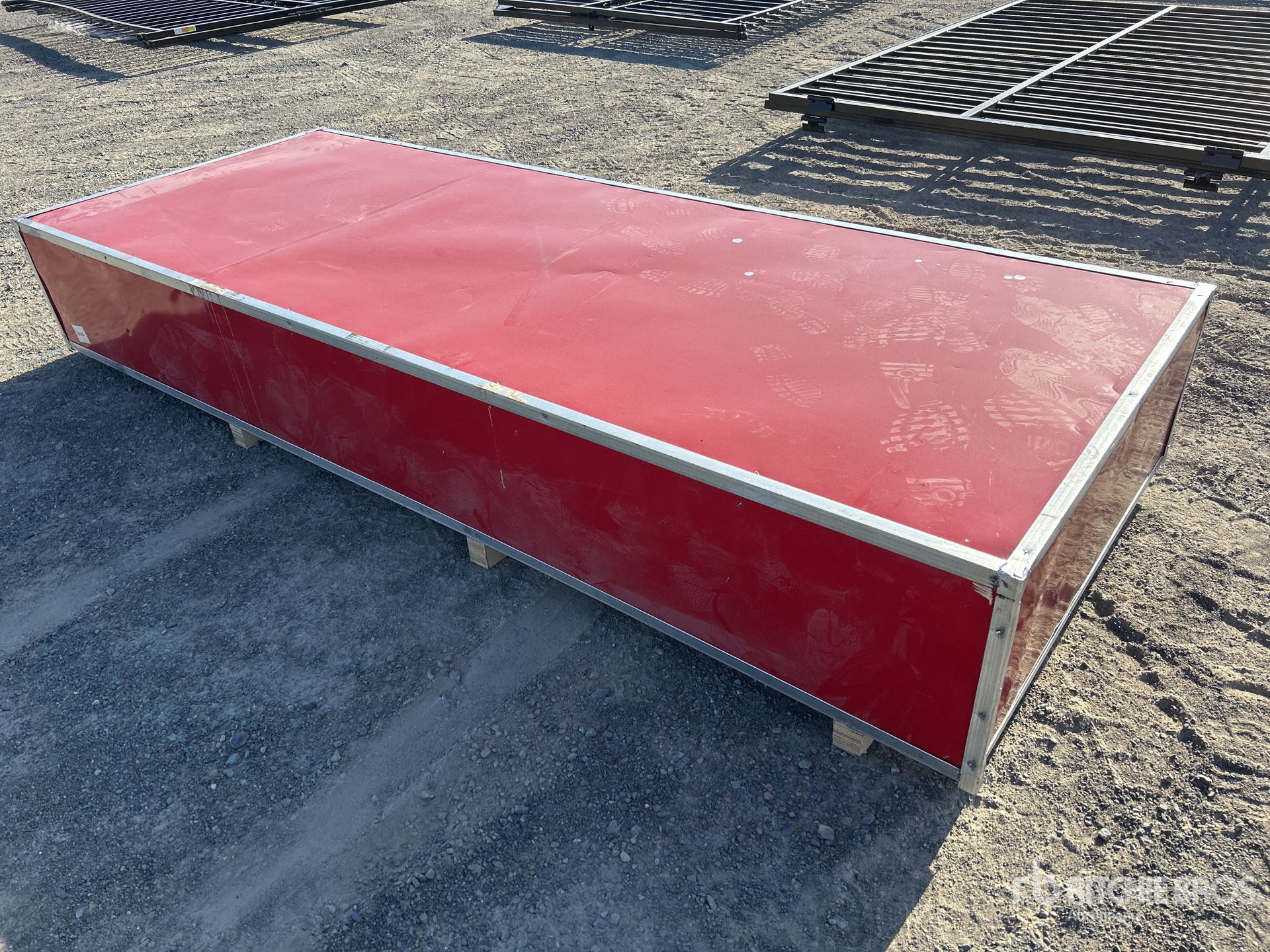 General Appearance with Foto, angolo anteriore sinistro