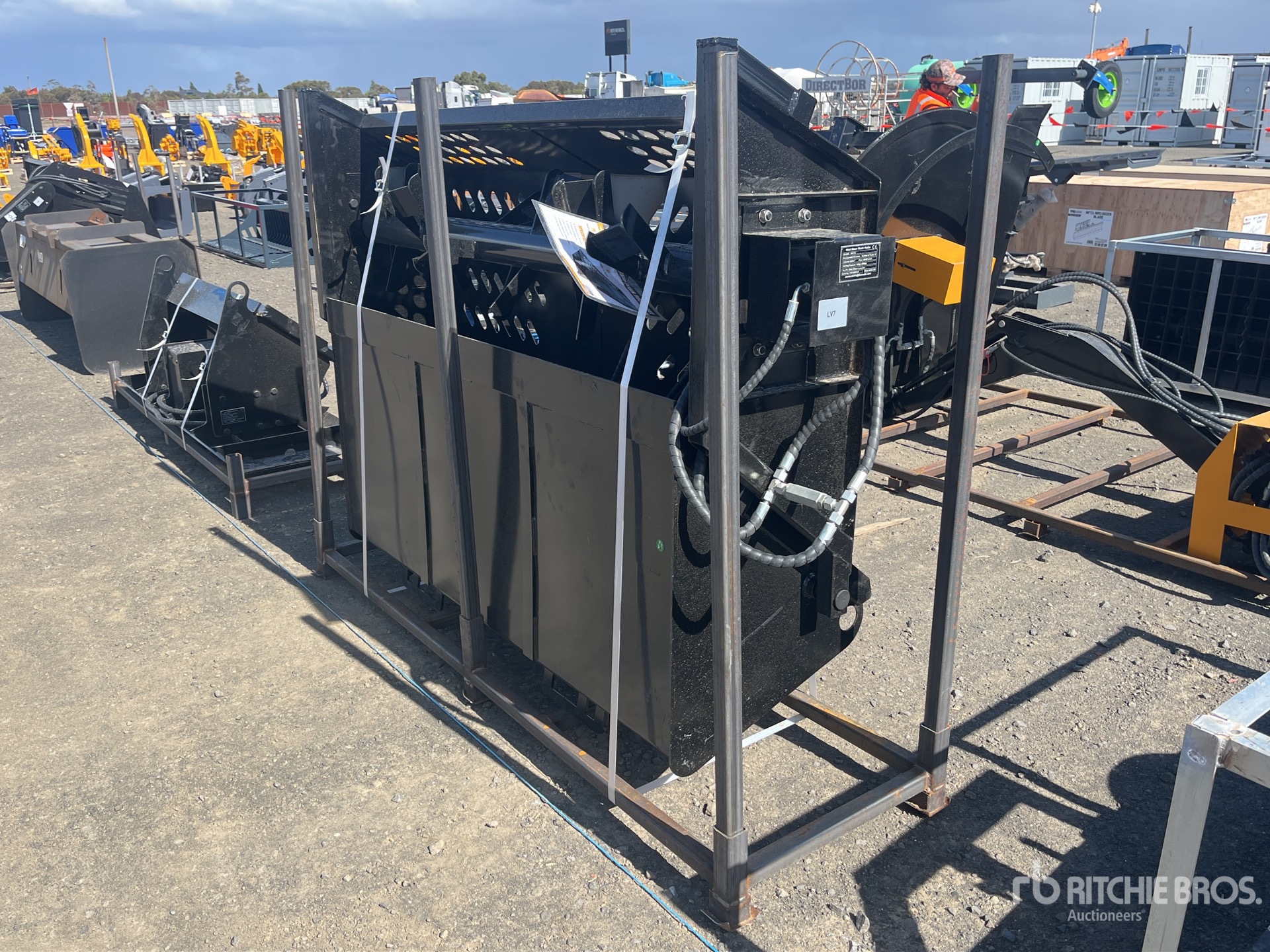 General Appearance with Picture, Left Front Corner