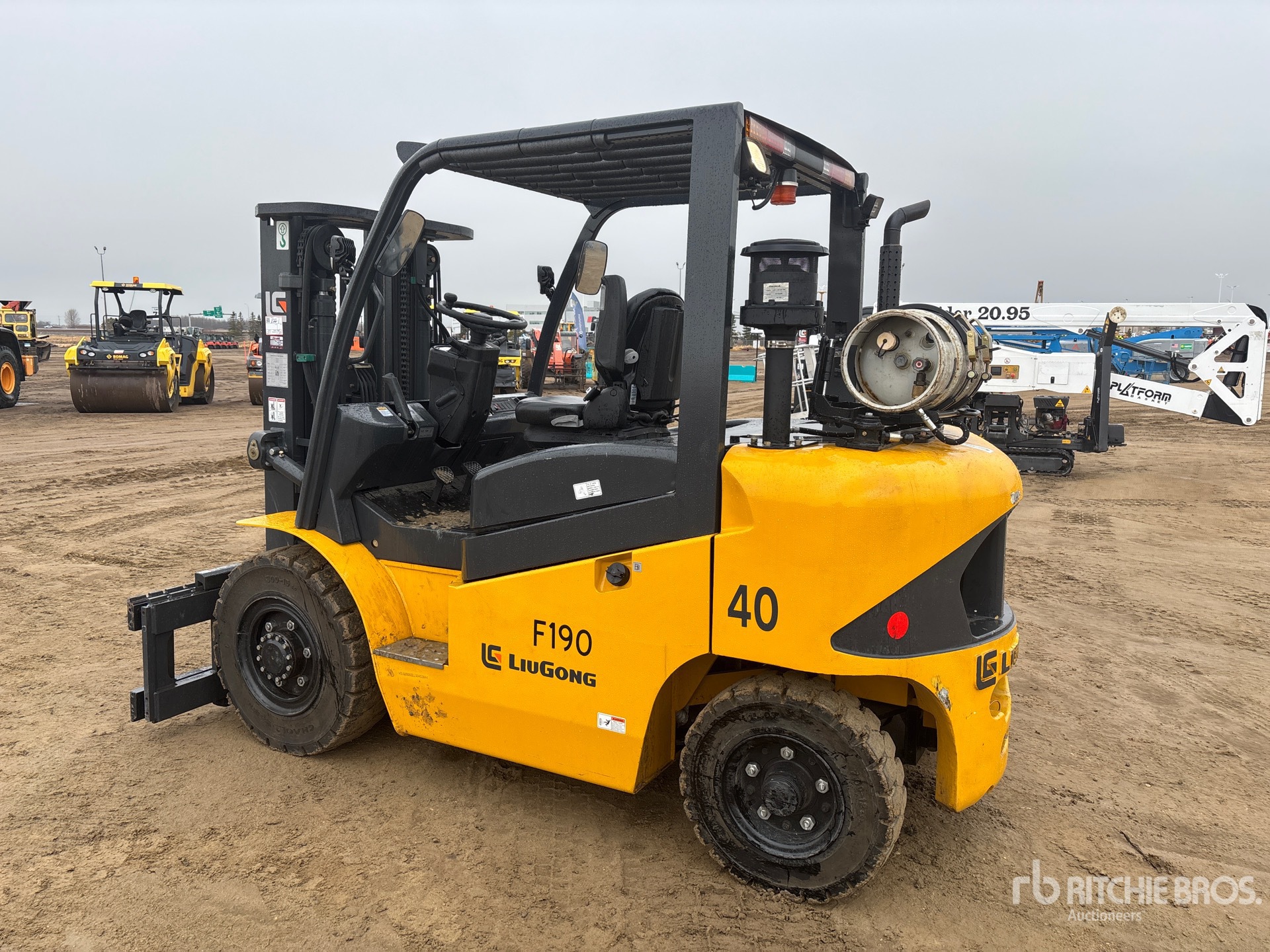 General Appearance with Imagen: esquina trasera izquierda