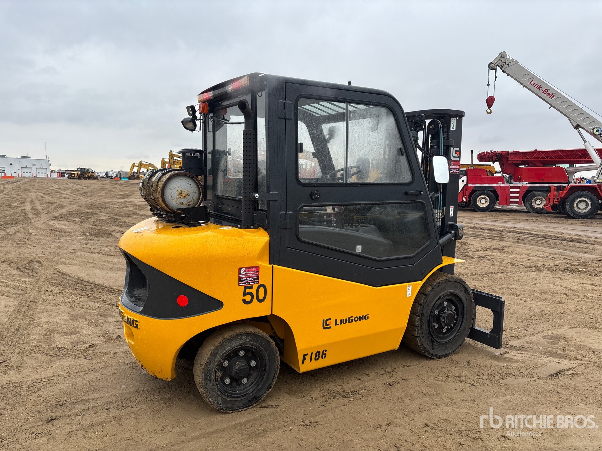 General Appearance with Imagen: esquina trasera derecha