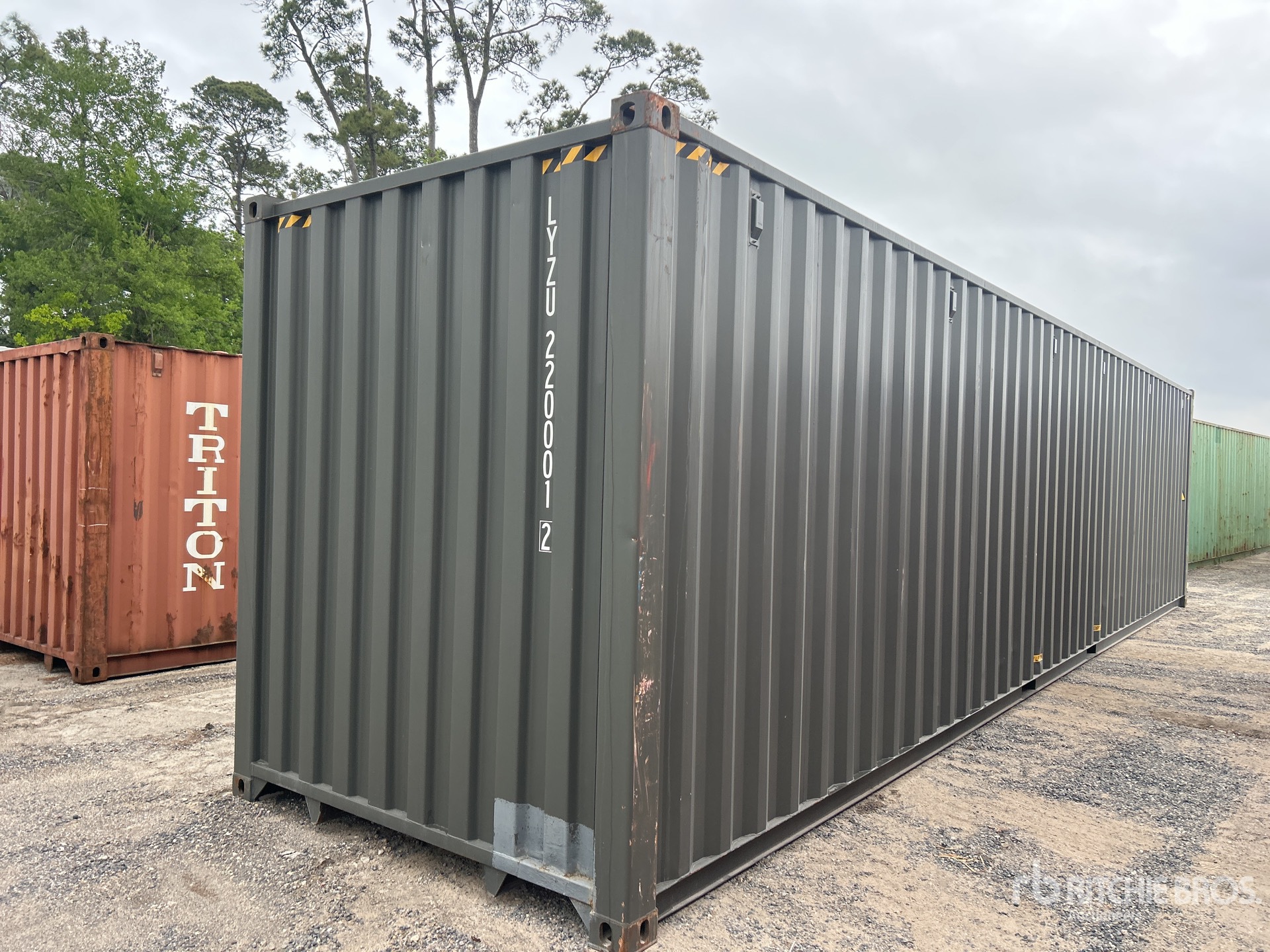 General Appearance with Picture, Left Front Corner