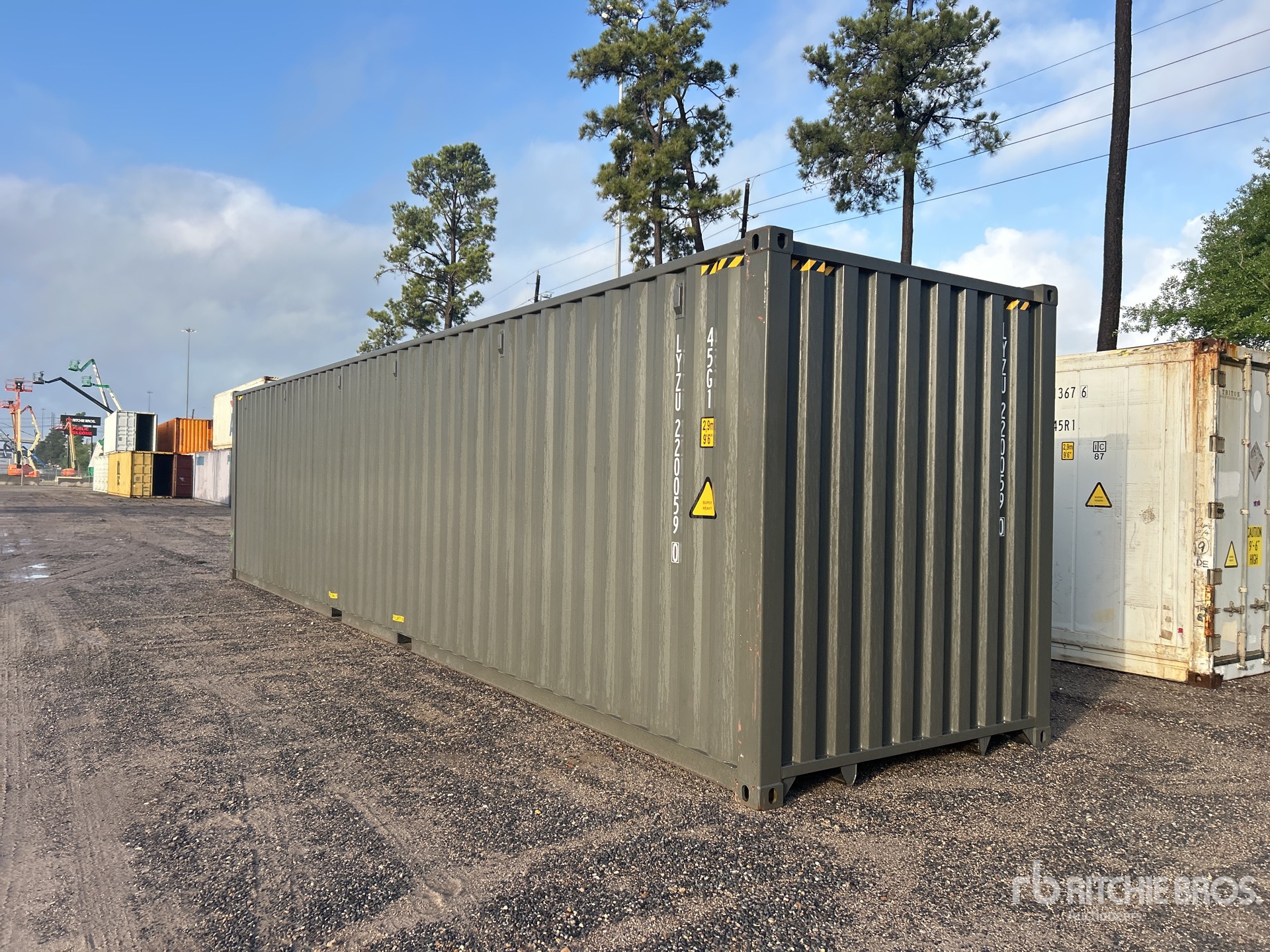 General Appearance with Picture, Right Front Corner