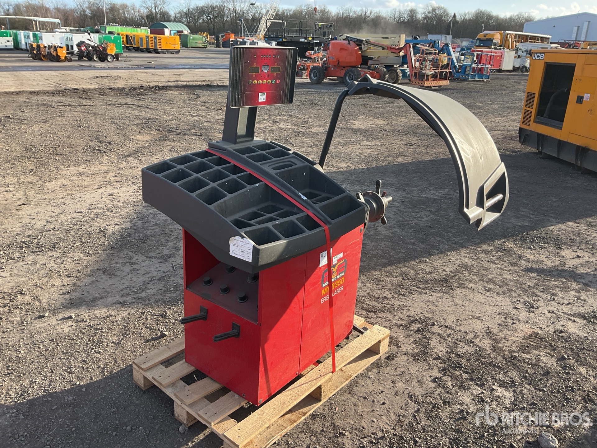 General Appearance with Image, coin avant droit