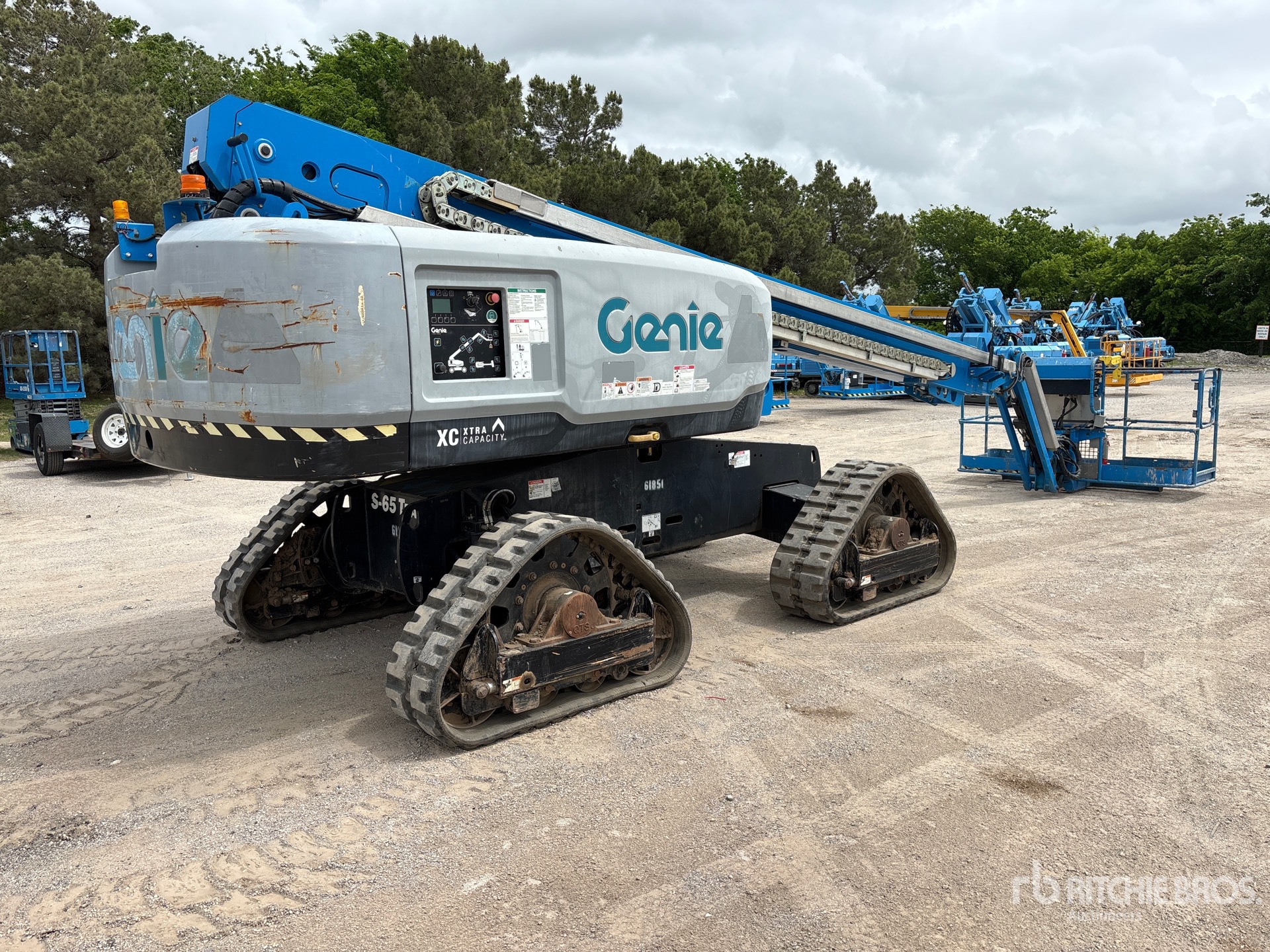 General Appearance with Imagen: esquina trasera izquierda