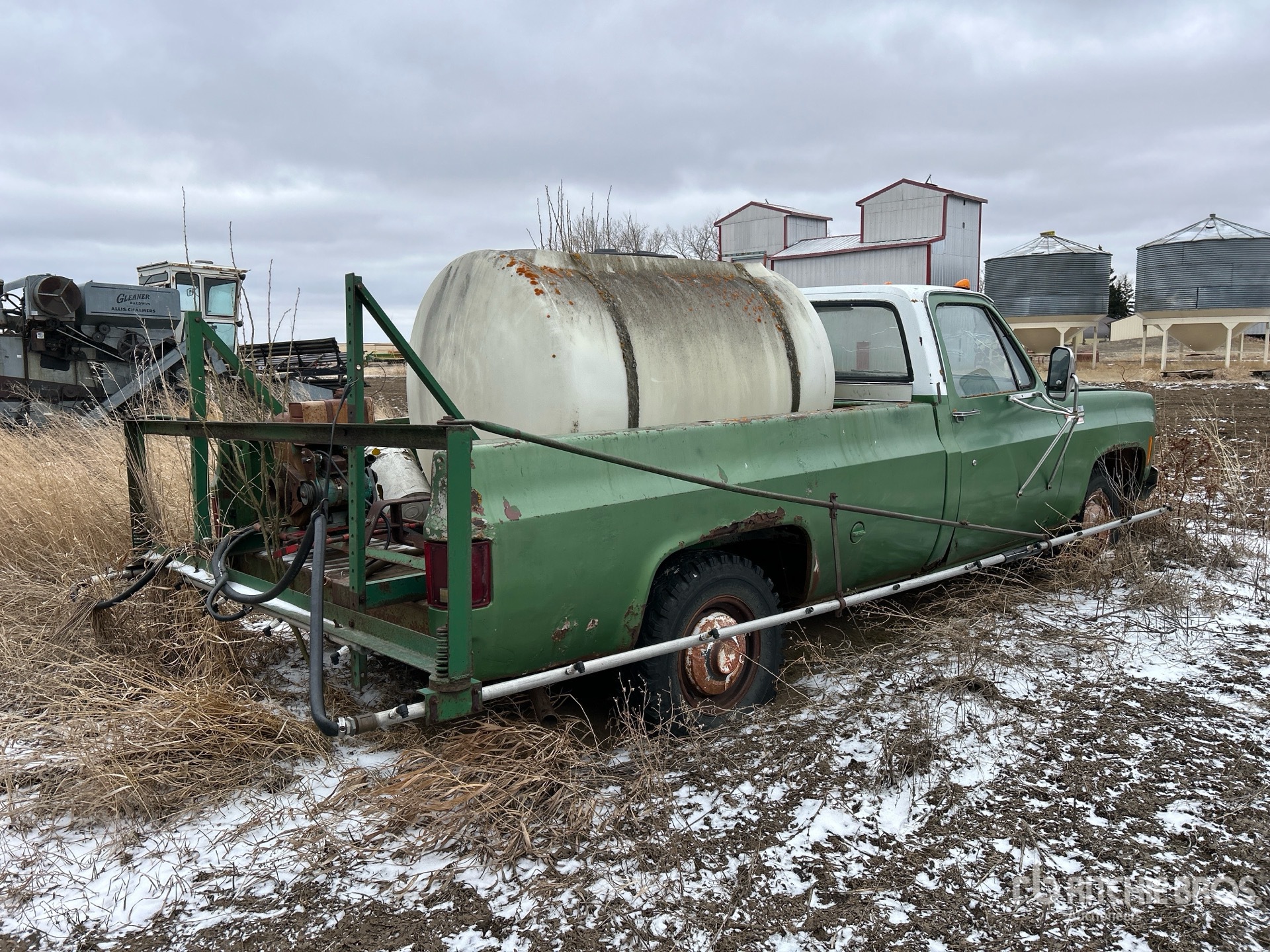 General Appearance with Image, coin arrière droit