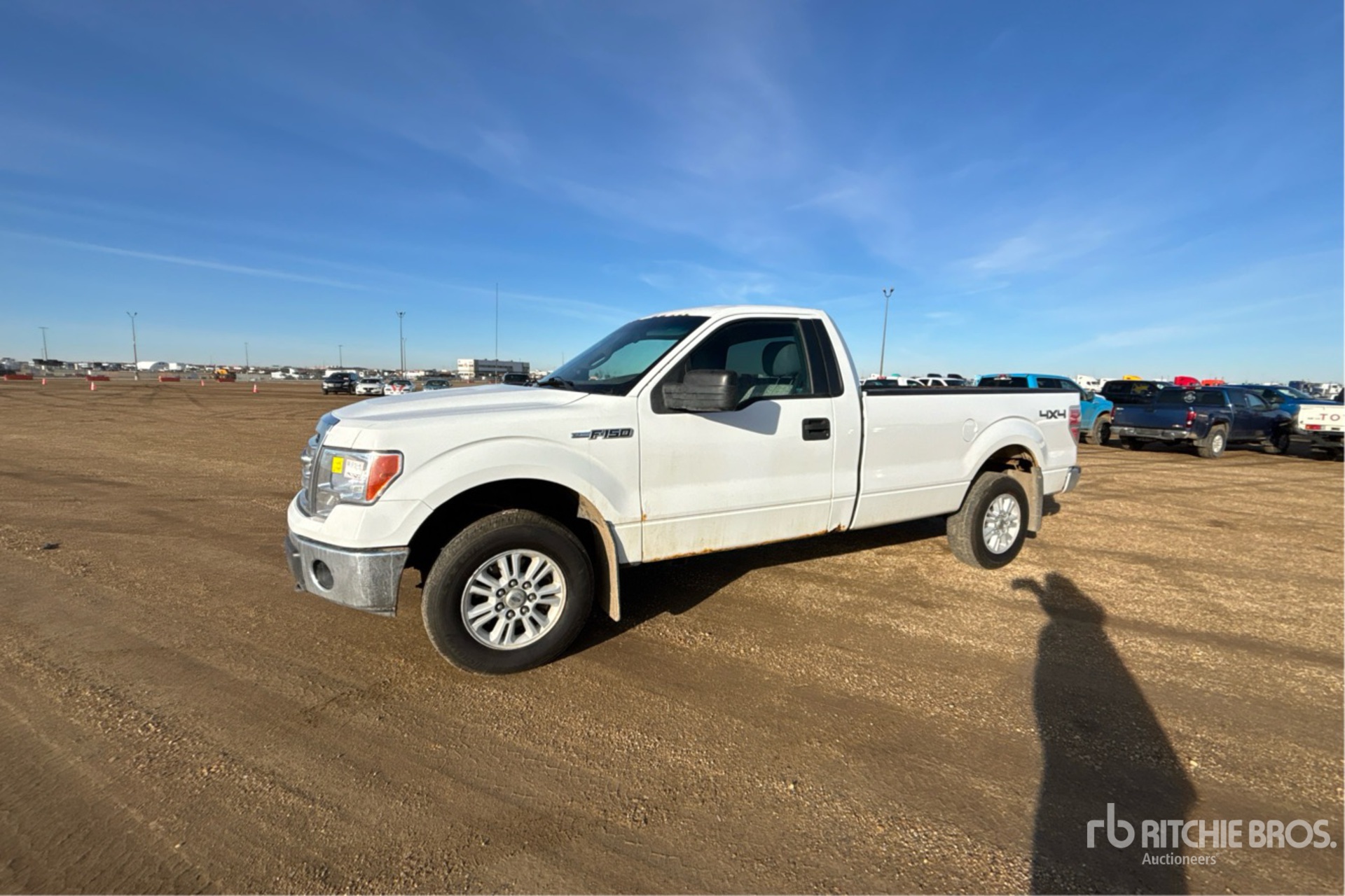 General Appearance with Picture, Left Front Corner