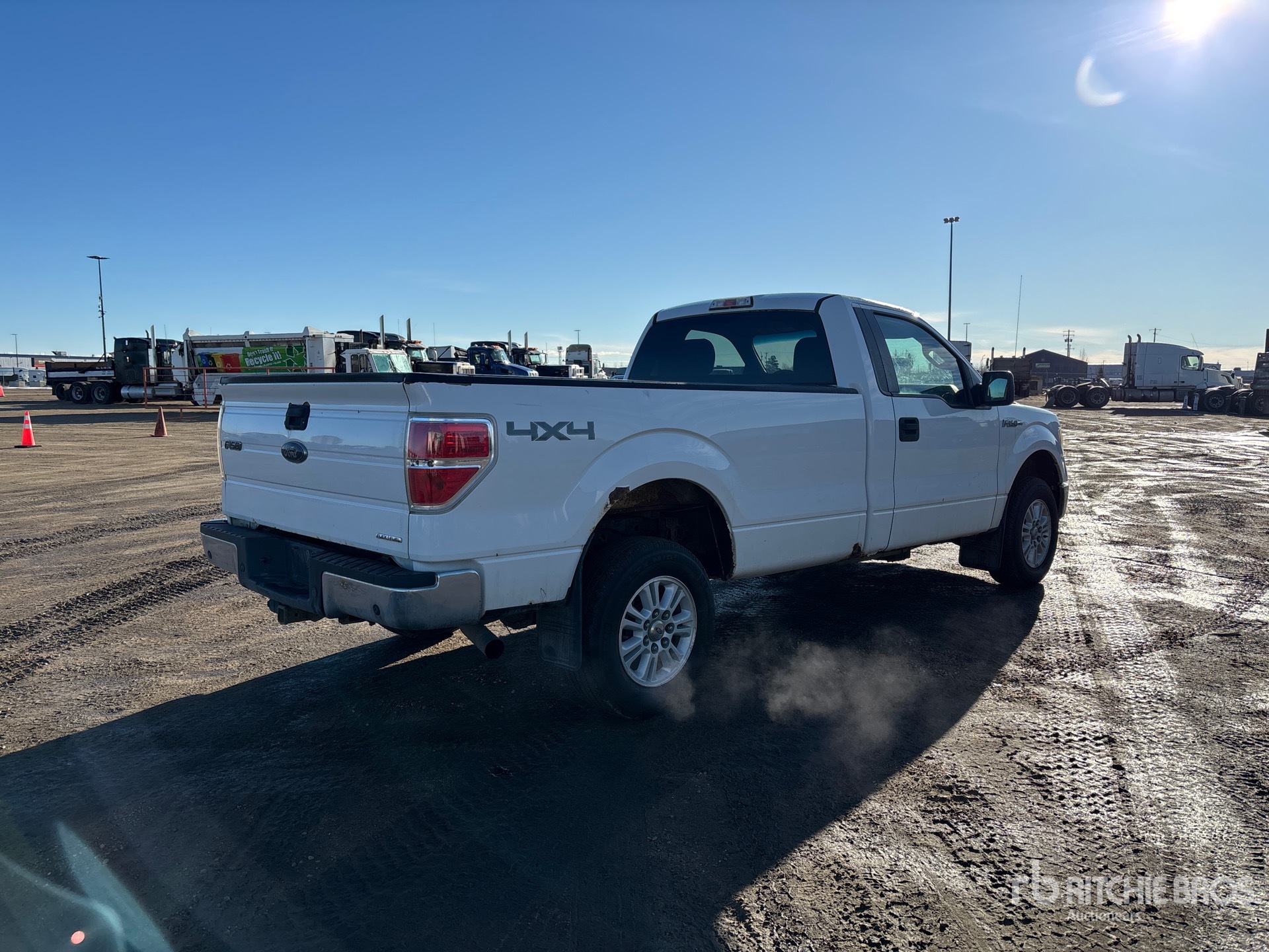 General Appearance with Image, coin arrière droit