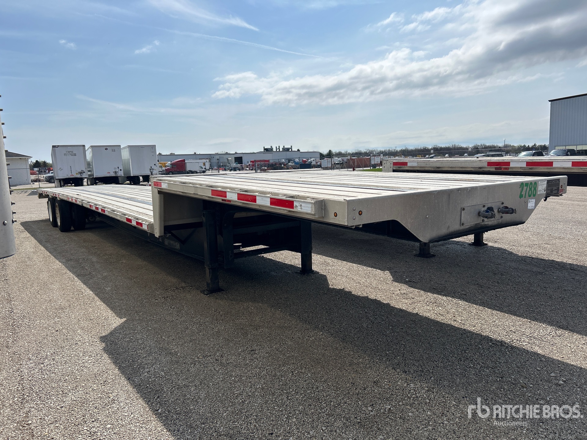 General Appearance with Imagen: esquina delantera derecha