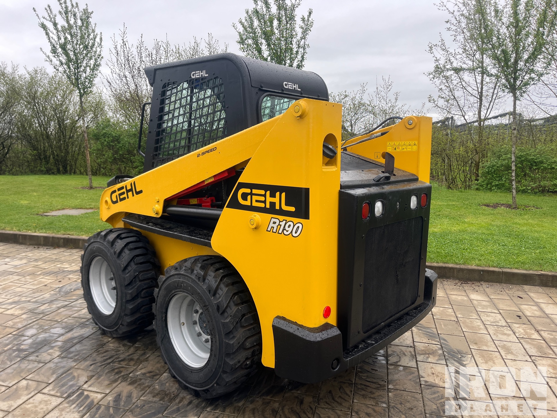 General Appearance with Zdjęcie, lewy dolny róg