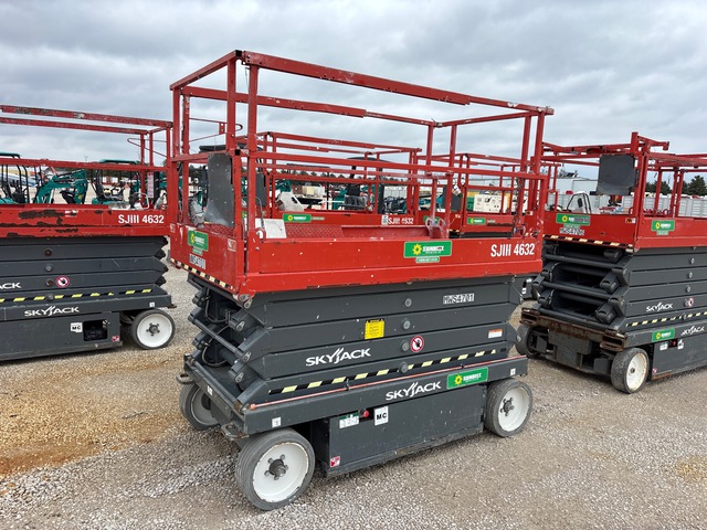 2017 Skyjack SJIII 4632 Electric Scissor Lift